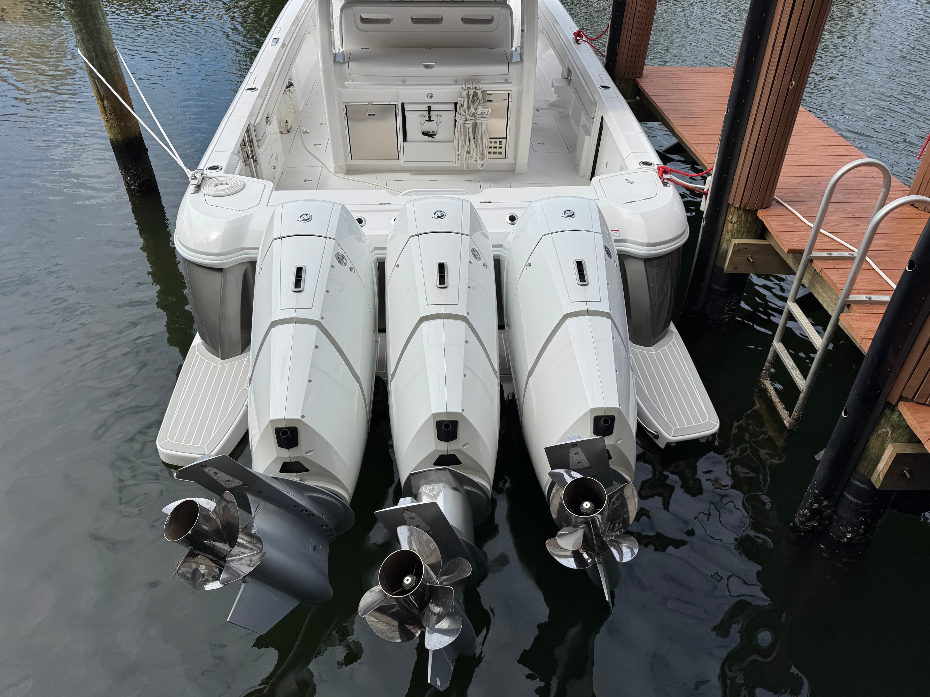 2024 Intrepid Powerboats 427 Nomad SE for Sale in Dania, FL Center Console 5