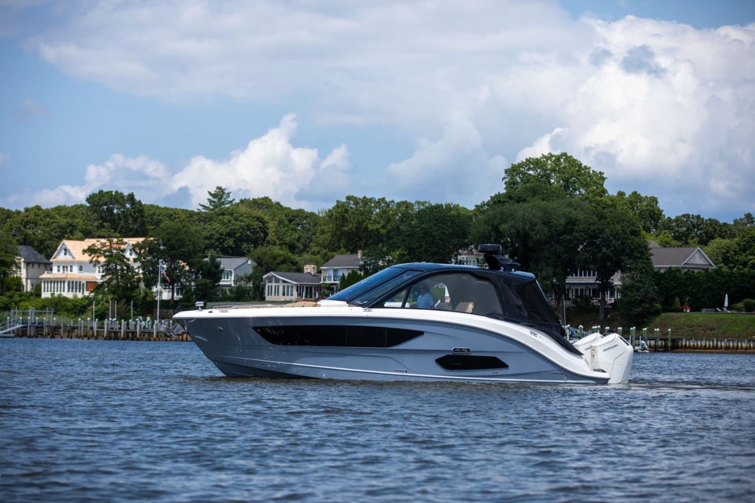 2026 Sea Ray Sundancer 370 Outboard for Sale in Brick Township, New Jersey Bowrider 3