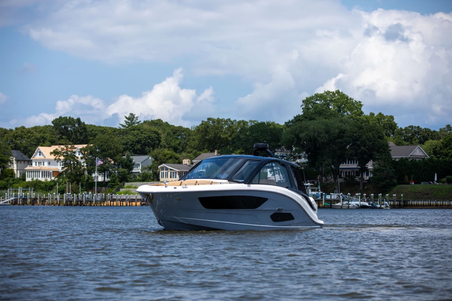 2026 Sea Ray Sundancer 370 Outboard for Sale in Brick Township, New Jersey Bowrider 4