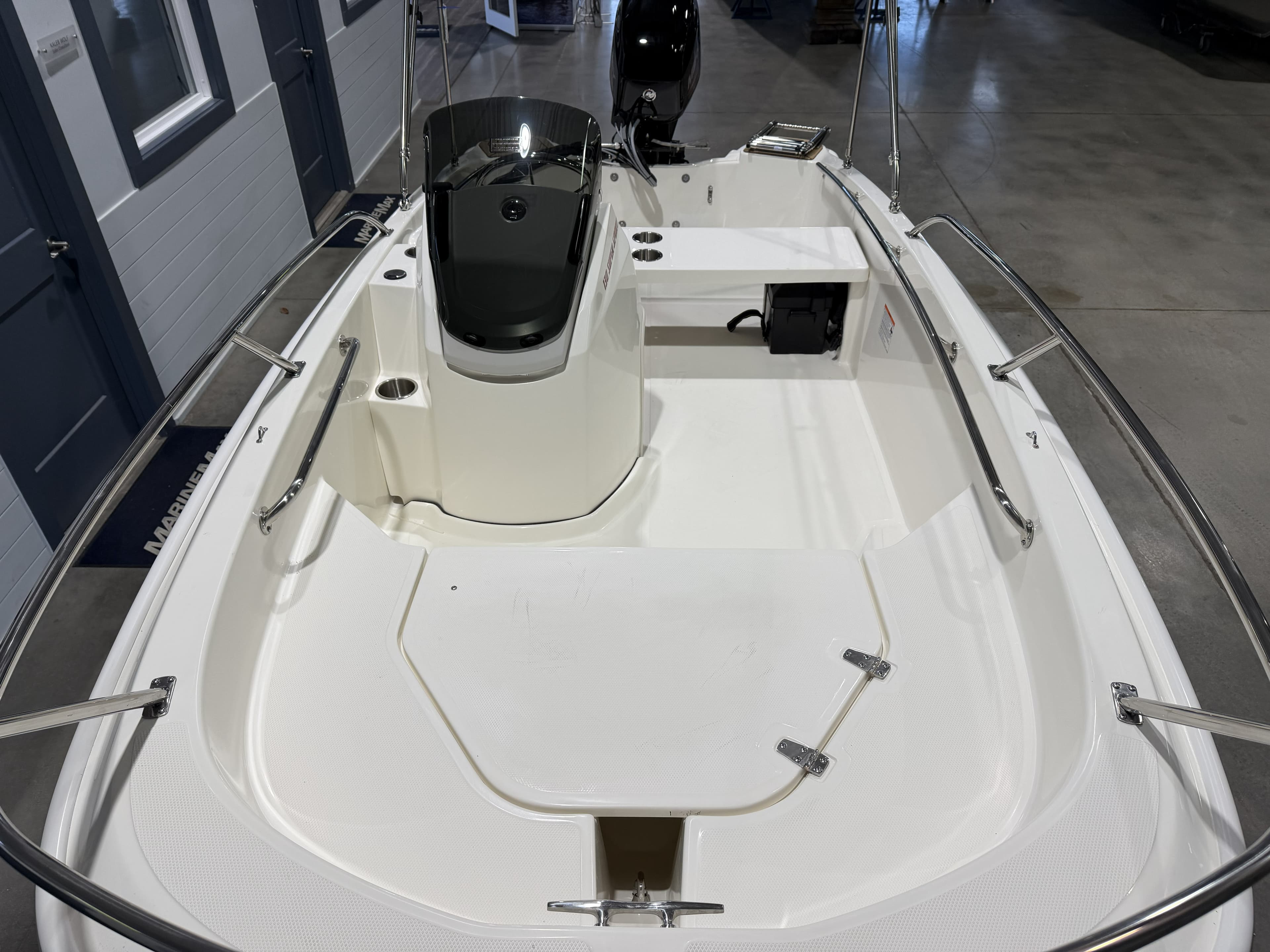 2027 Boston Whaler 130 Super Sport for Sale in Cornelius, North Carolina Bowrider 4