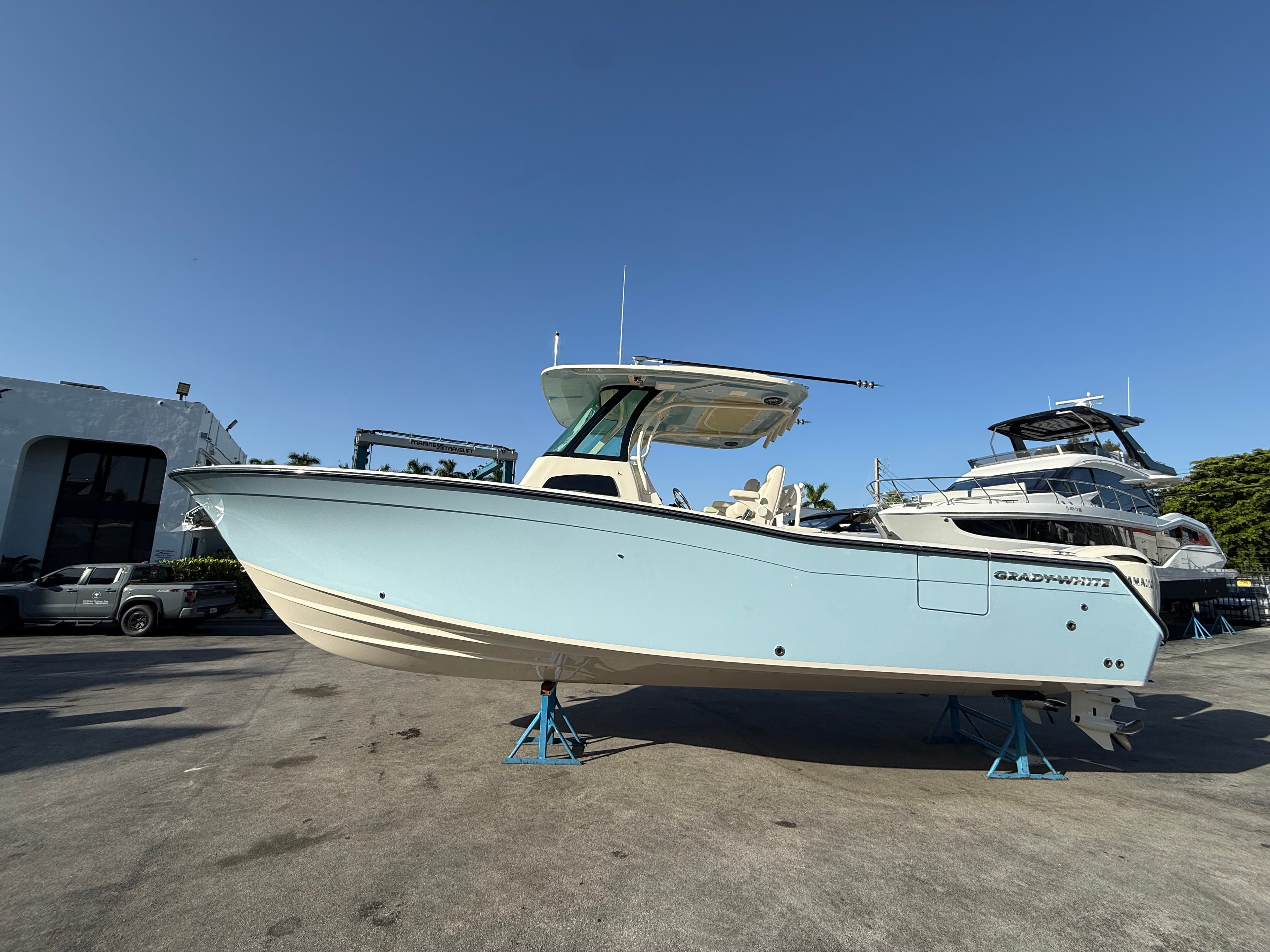2027 Grady-White Boats Canyon 306 for Sale in Miami, FL Center Console 2