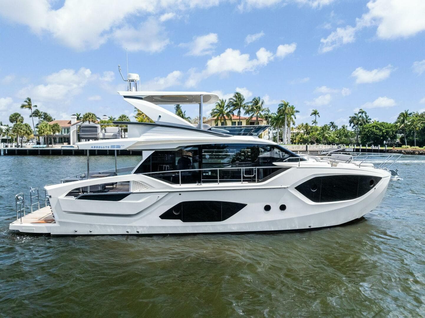 2023 Absolute 52 FLY for Sale in Fort Lauderdale, Florida Flybridge