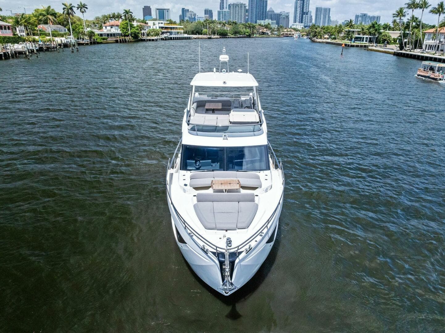 2023 Absolute 52 FLY for Sale in Fort Lauderdale, Florida Flybridge 2