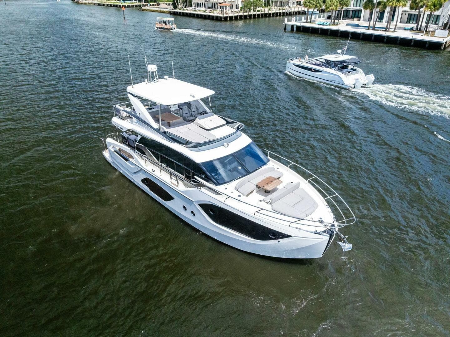 2023 Absolute 52 FLY for Sale in Fort Lauderdale, Florida Flybridge 3