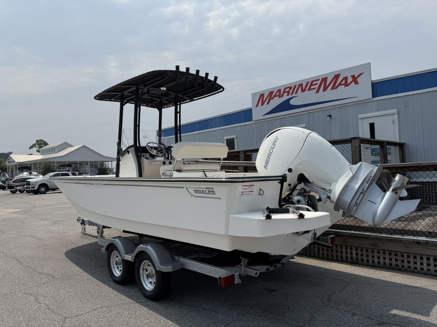 2027 Boston Whaler 210 Montauk for Sale in Fort Walton Beach, Florida Center Console 3