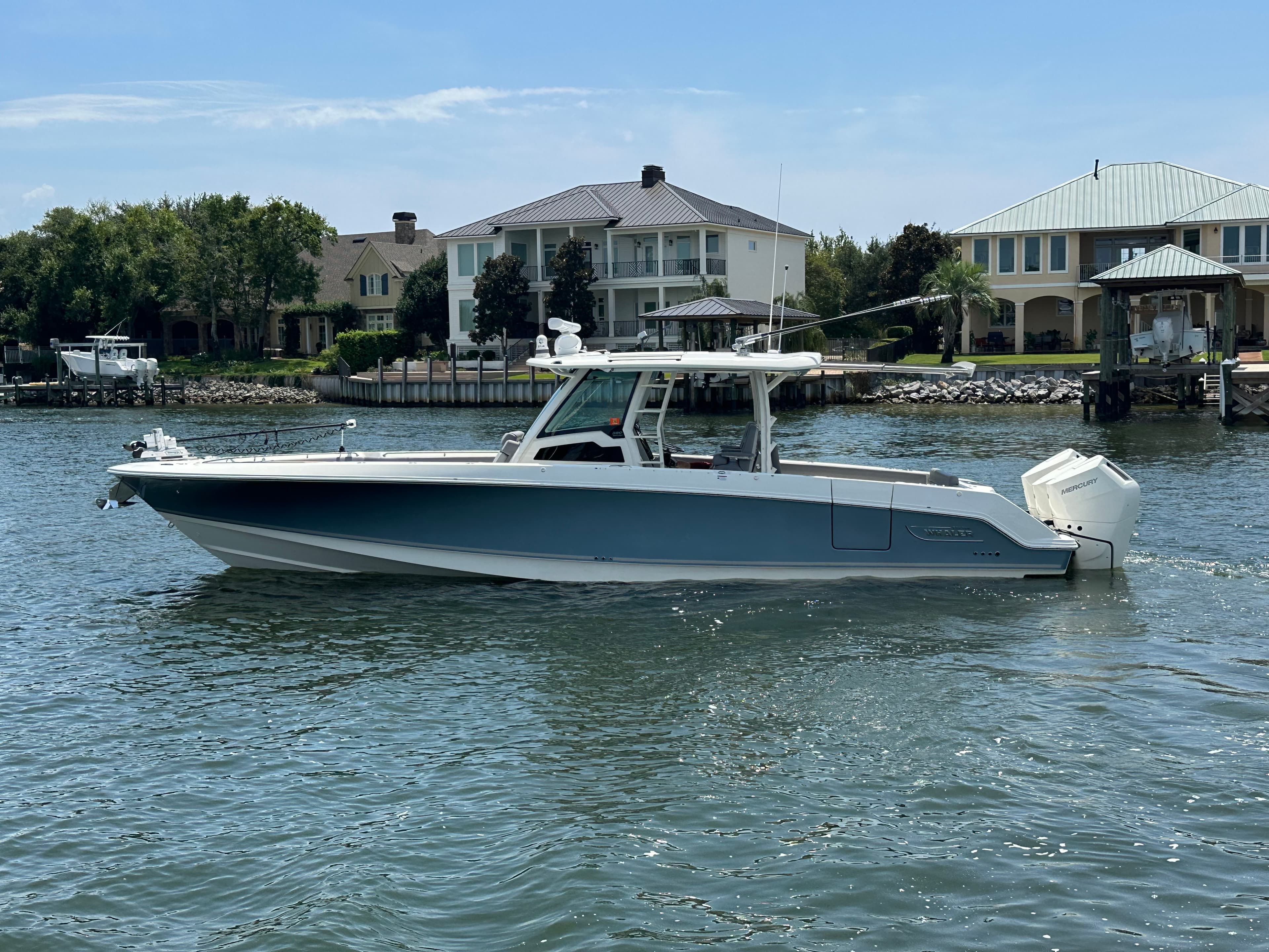 2024 Boston Whaler 380 Outrage in vendita a Pensacola, Florida Center Console 3