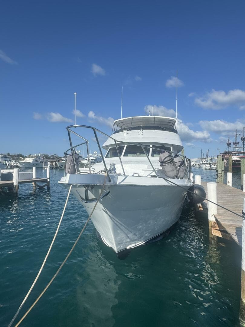 2000 Hatteras 75 Sport Deck for Sale in Fort Lauderdale, Florida Motor Yacht 2