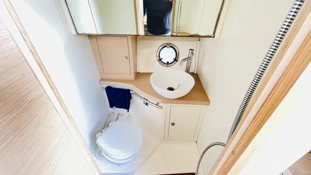 2016 Cantieri Capelli CAP 32 WA zum Verkauf in Altea, ES Walk-around Boats 2