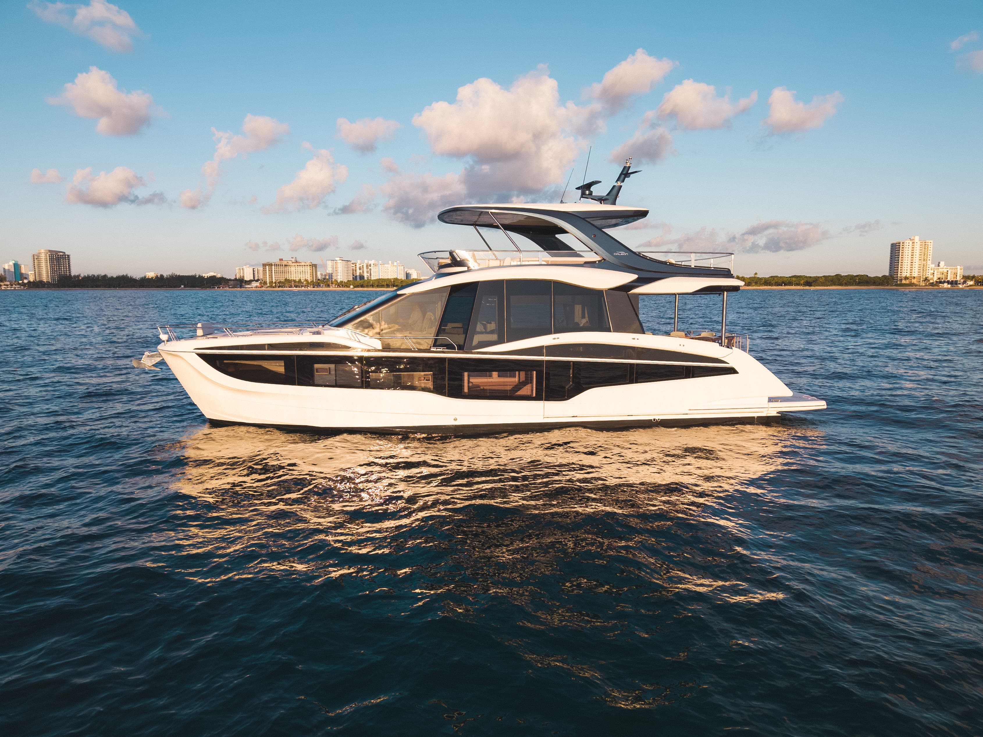2027 Galeon Yachts 620 Fly zum Verkauf in Pompano Beach, Florida Flybridge