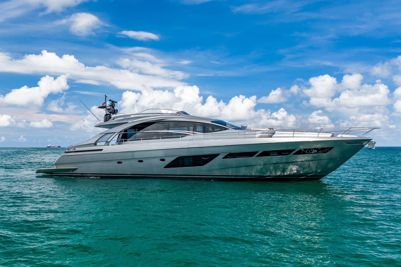 2019 Pershing 8X for Sale in Miami Beach, Florida Motor Yacht