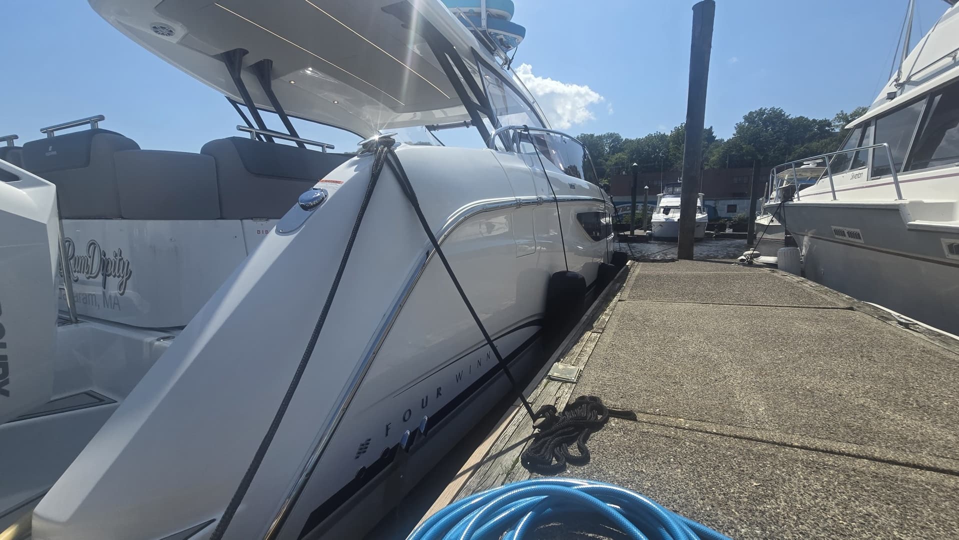 2025 Four Winns TH36 à vendre à Norwich, Connecticut Power Catamarans 2