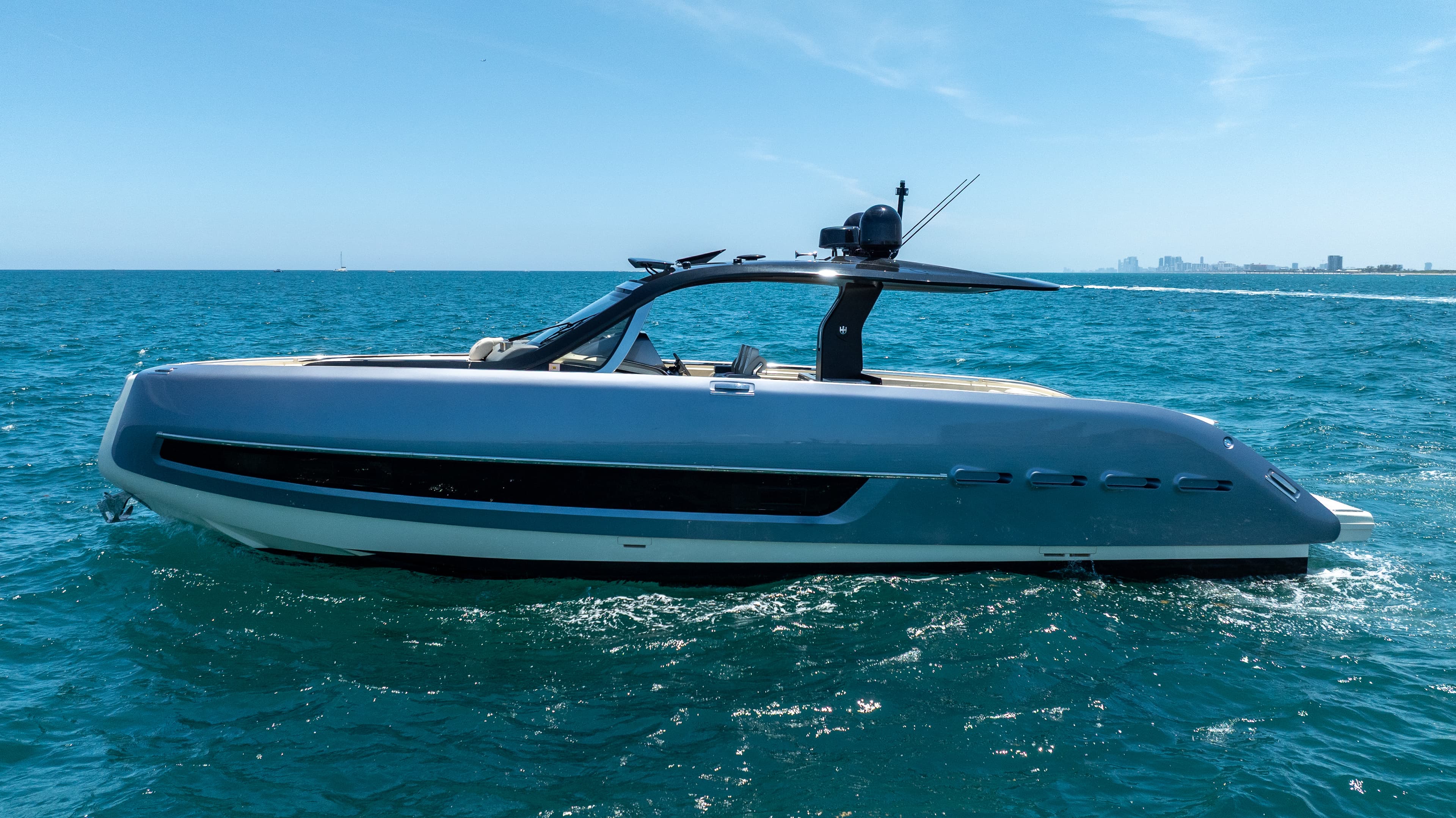 2024 Invictus Yachts TT460 for Sale in Fort Lauderdale, Florida Motor Yacht 4