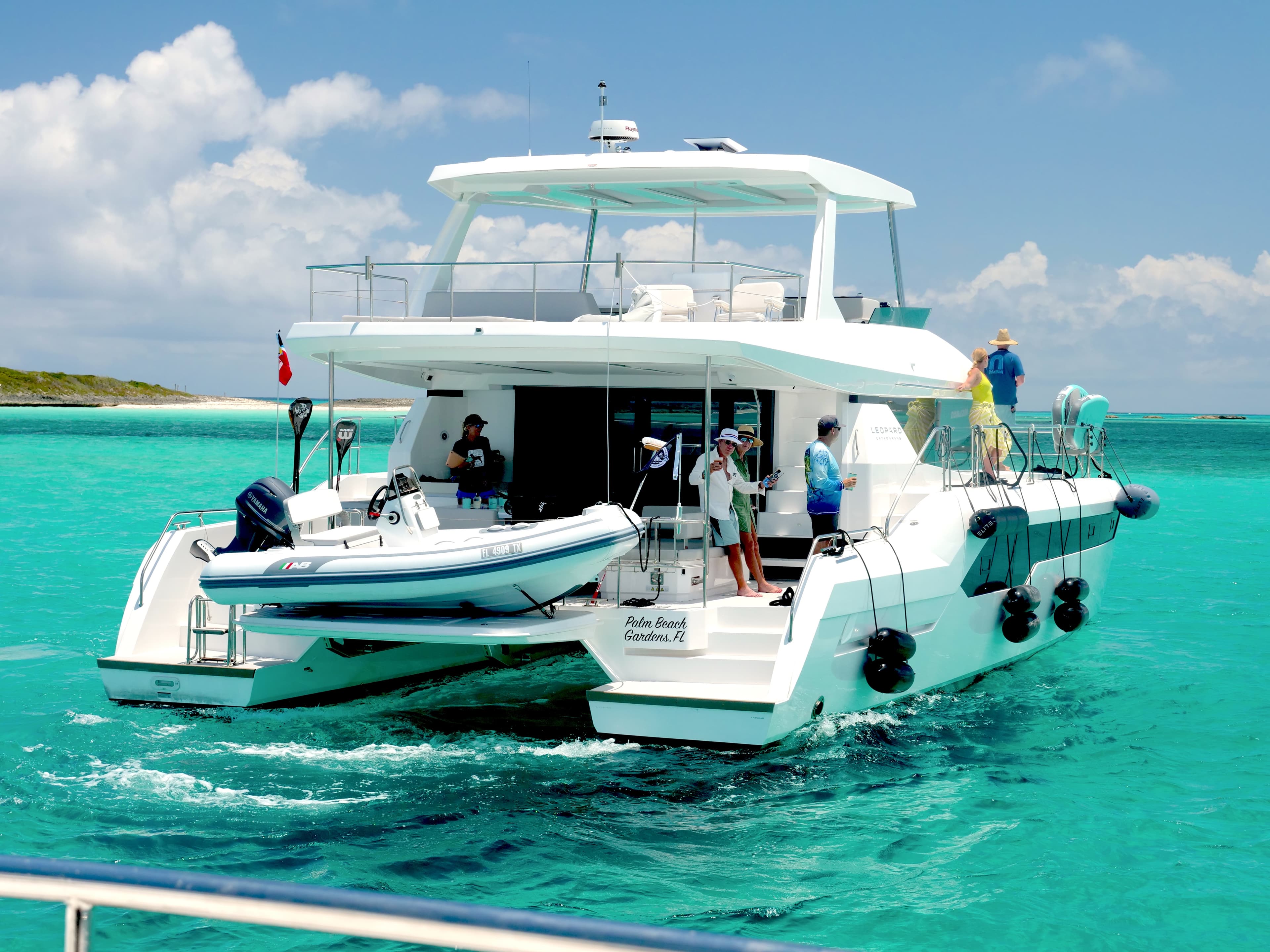 2025 Leopard Catamarans 53 Powercat zum Verkauf in Palm Beach Gardens, Florida Power Catamarans 3