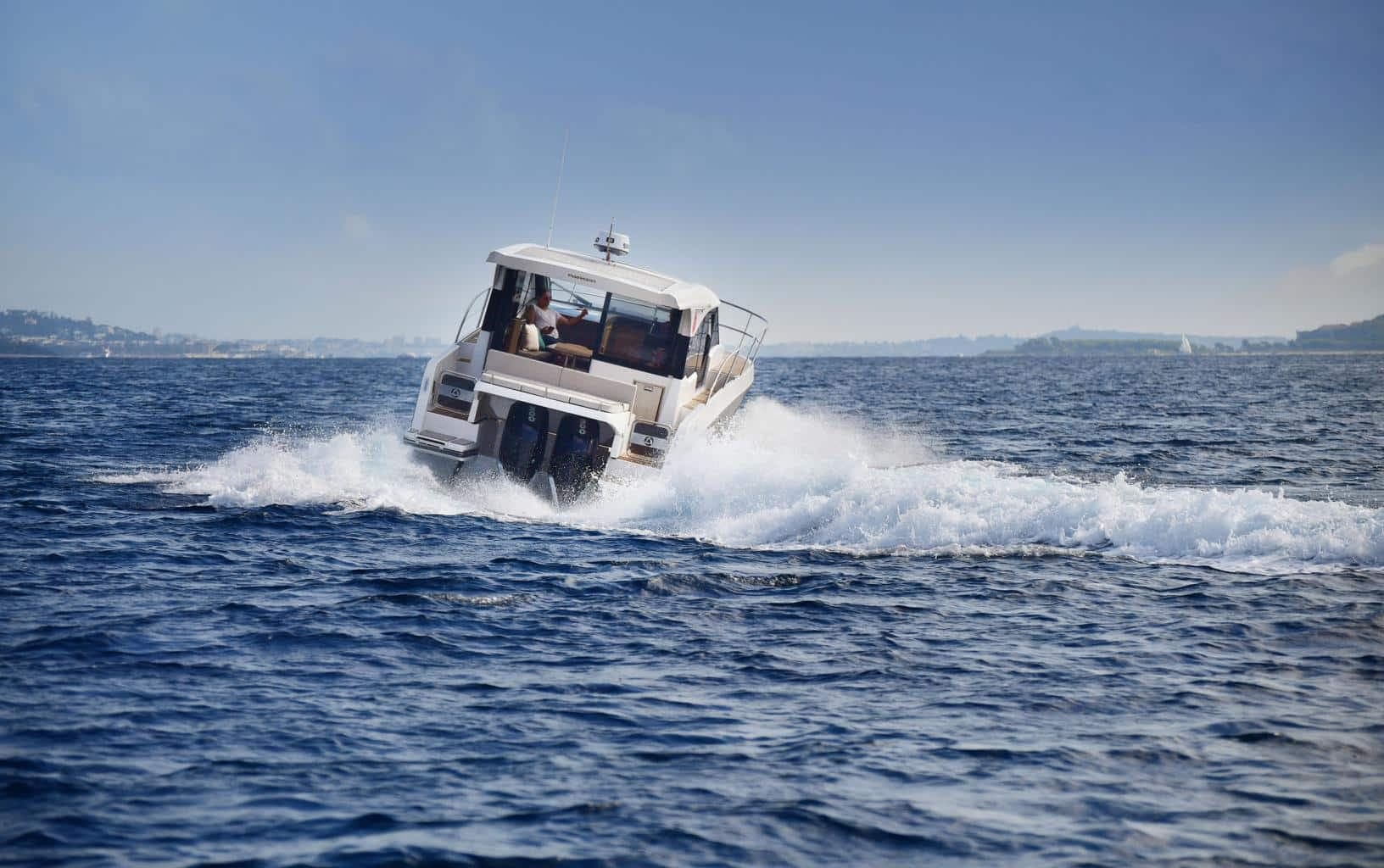 2021 Parker Poland 110 Monaco for Sale in L'Escala, ES Express Cruiser 2