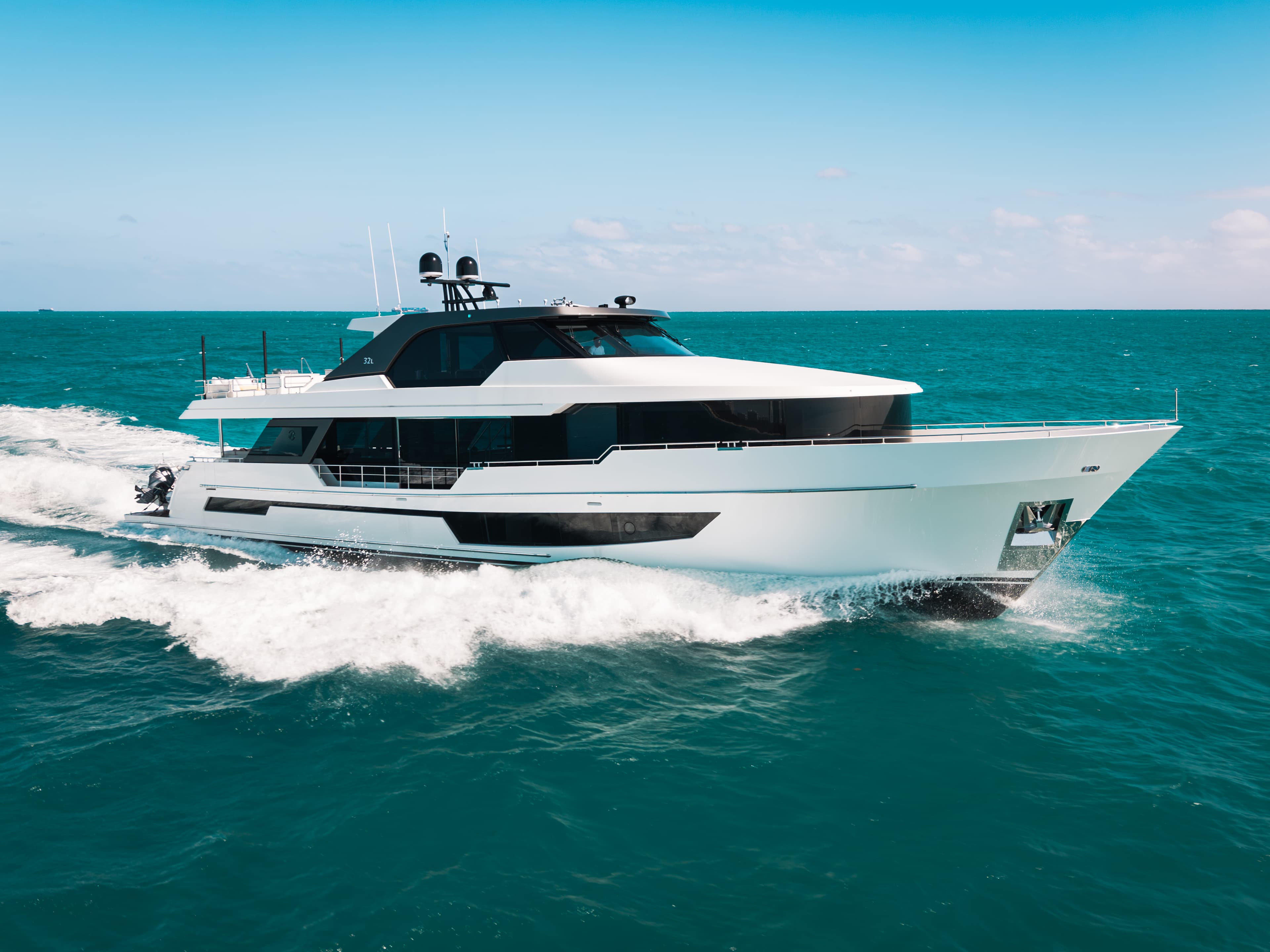 2024 Ocean Alexander 32L zum Verkauf in Miami, FL Megayacht 2