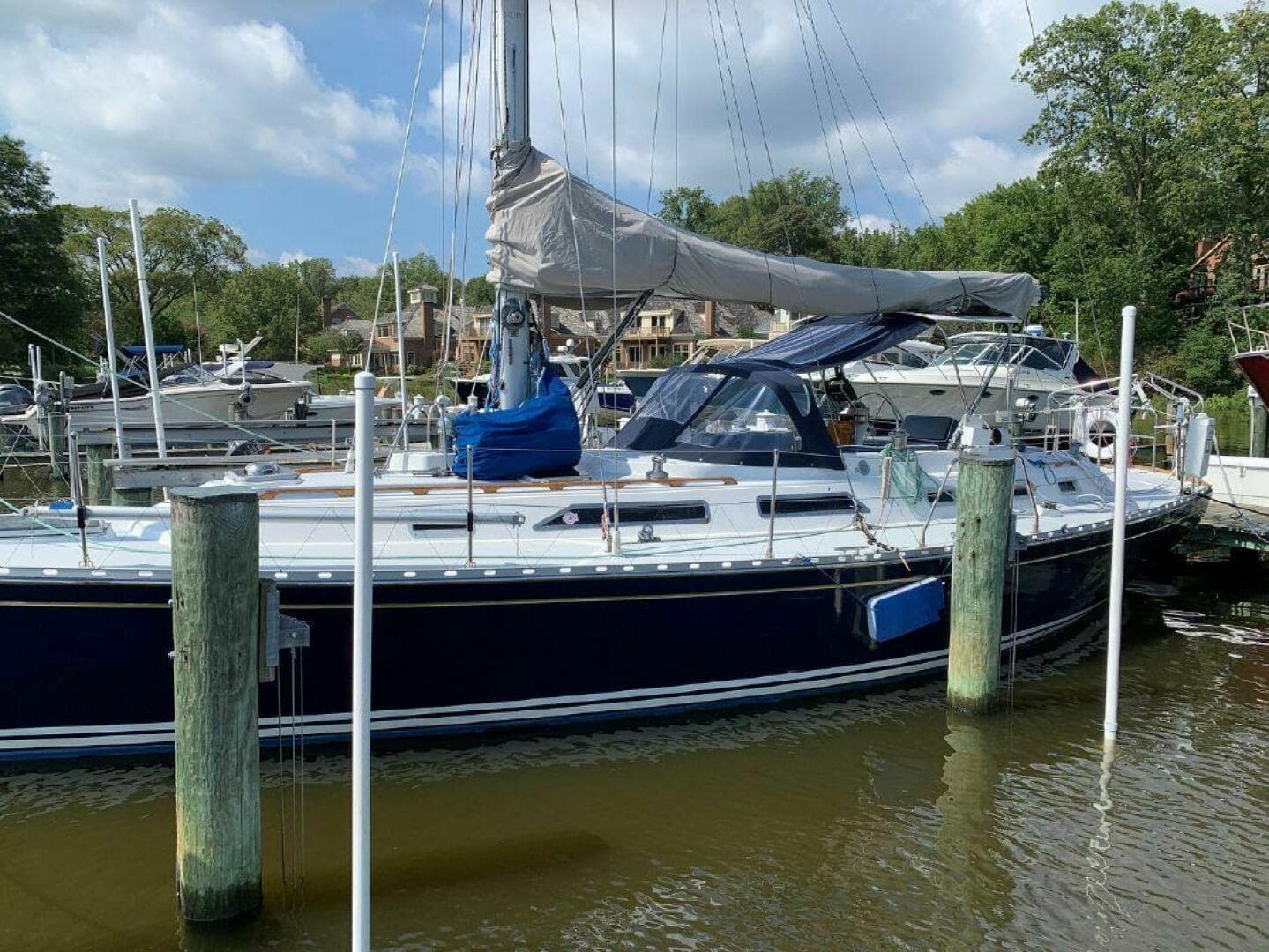 1990 Hylas Yachts 44 zum Verkauf in Tracys Landing, Maryland Cutter
