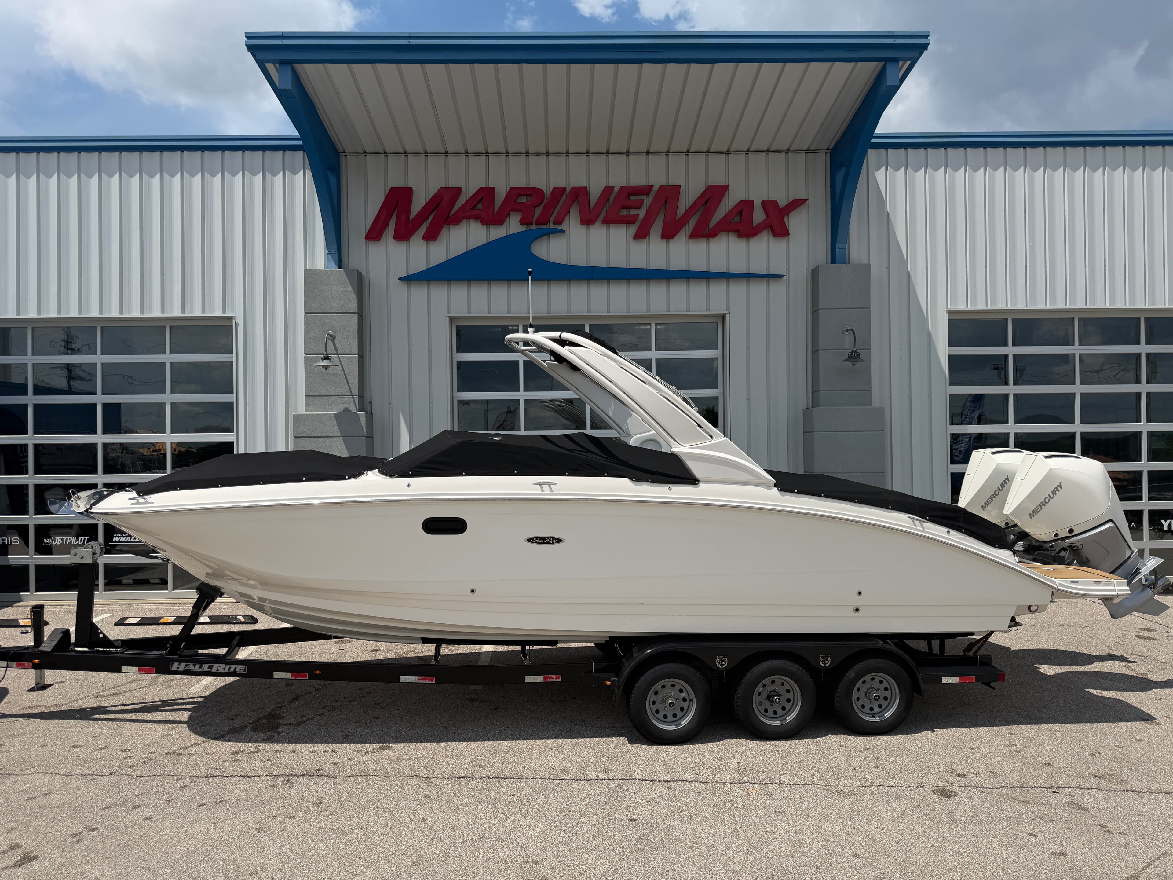 2024 Sea Ray SDX 290 Outboard in vendita a Lake Ozark, MO Bowrider 2