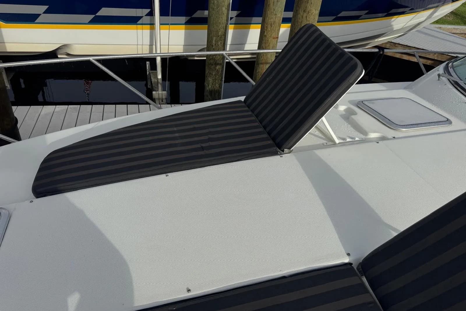 2008 Formula Boats 37 Performance Cruiser for Sale in Fort Lauderdale, Florida Cruiser 4
