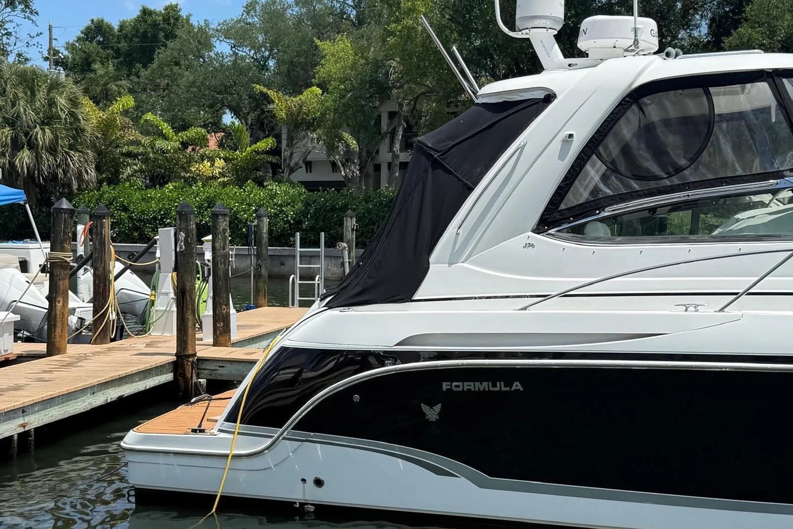 2008 Formula Boats 37 Performance Cruiser for Sale in Fort Lauderdale, Florida Cruiser 5