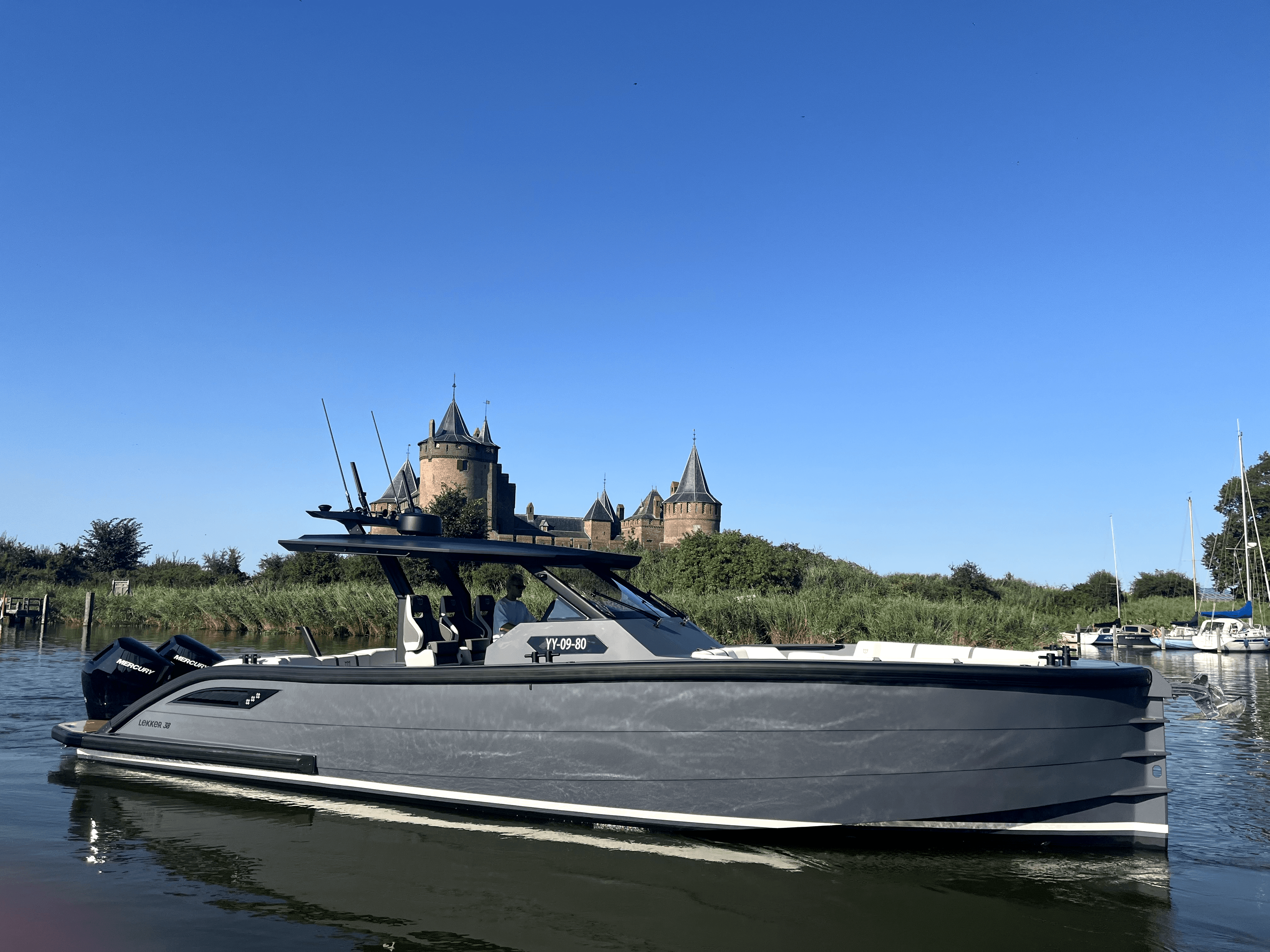 2026 Lekker 38 a la venta en Amsterdam, NL Center Console