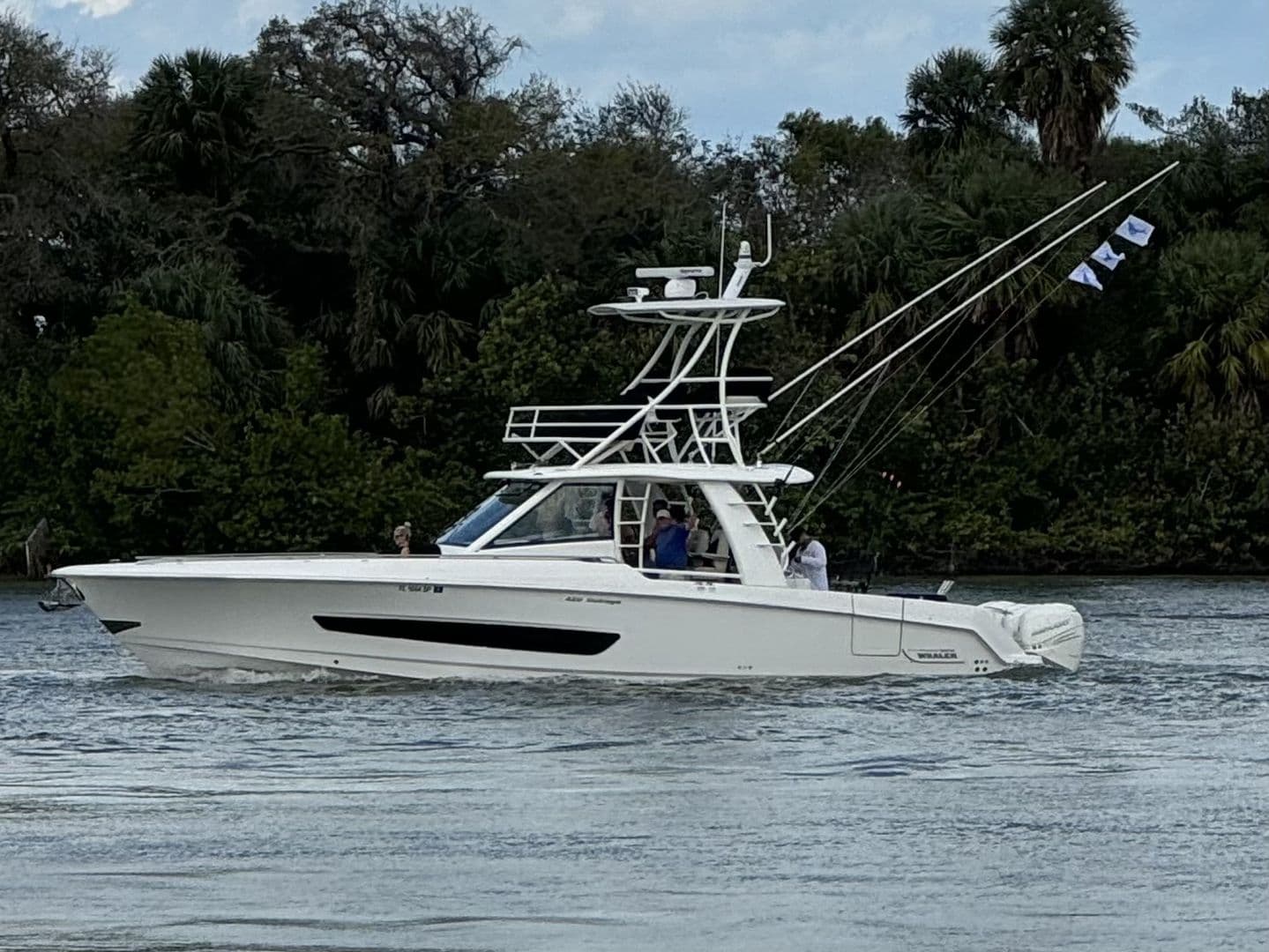 2020 Boston Whaler 420 Outrage a la venta en Jupiter, FL Sport Fishing