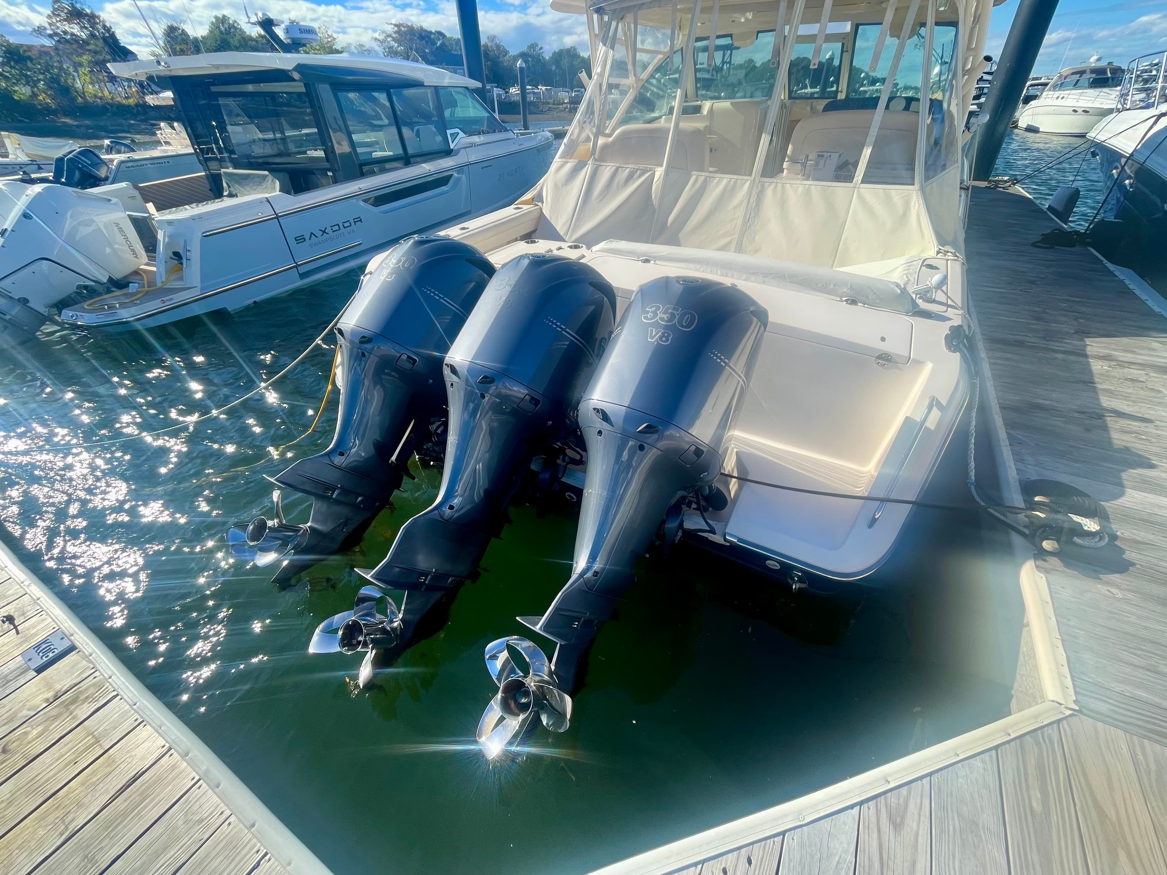 2017 Grady-White Boats Freedom 375 a la venta en Quincy, MA Bowrider 4