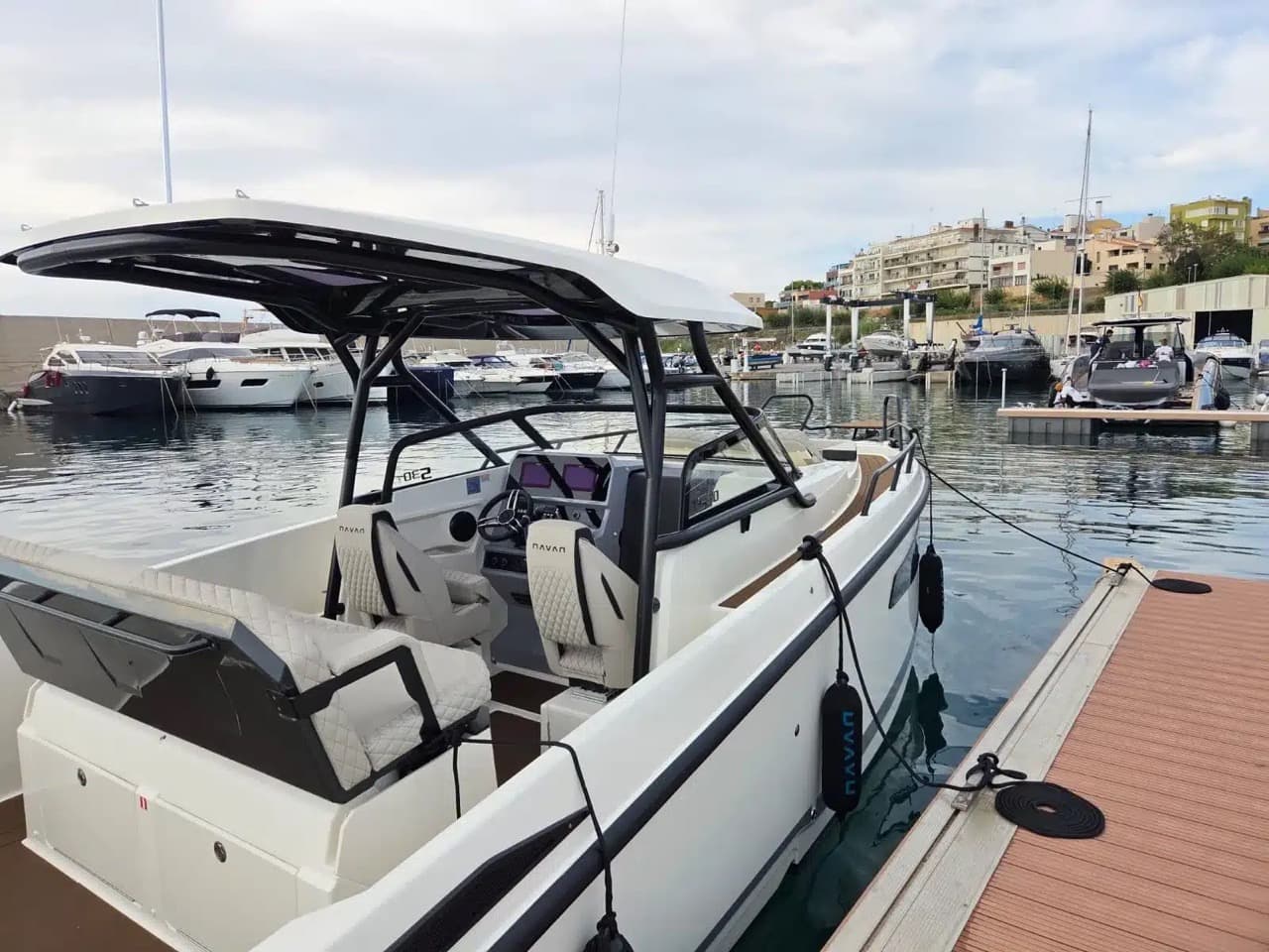 2025 NAVAN S30 for Sale in Empuriabrava, ES Center Console 3