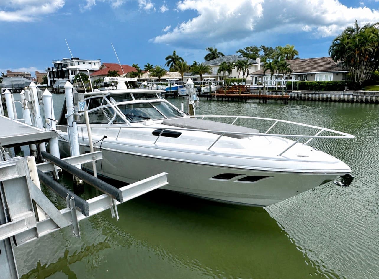 2016 Intrepid Powerboats 430 Sport Yacht zum Verkauf in St. Petersburg, Florida Sport Cruiser