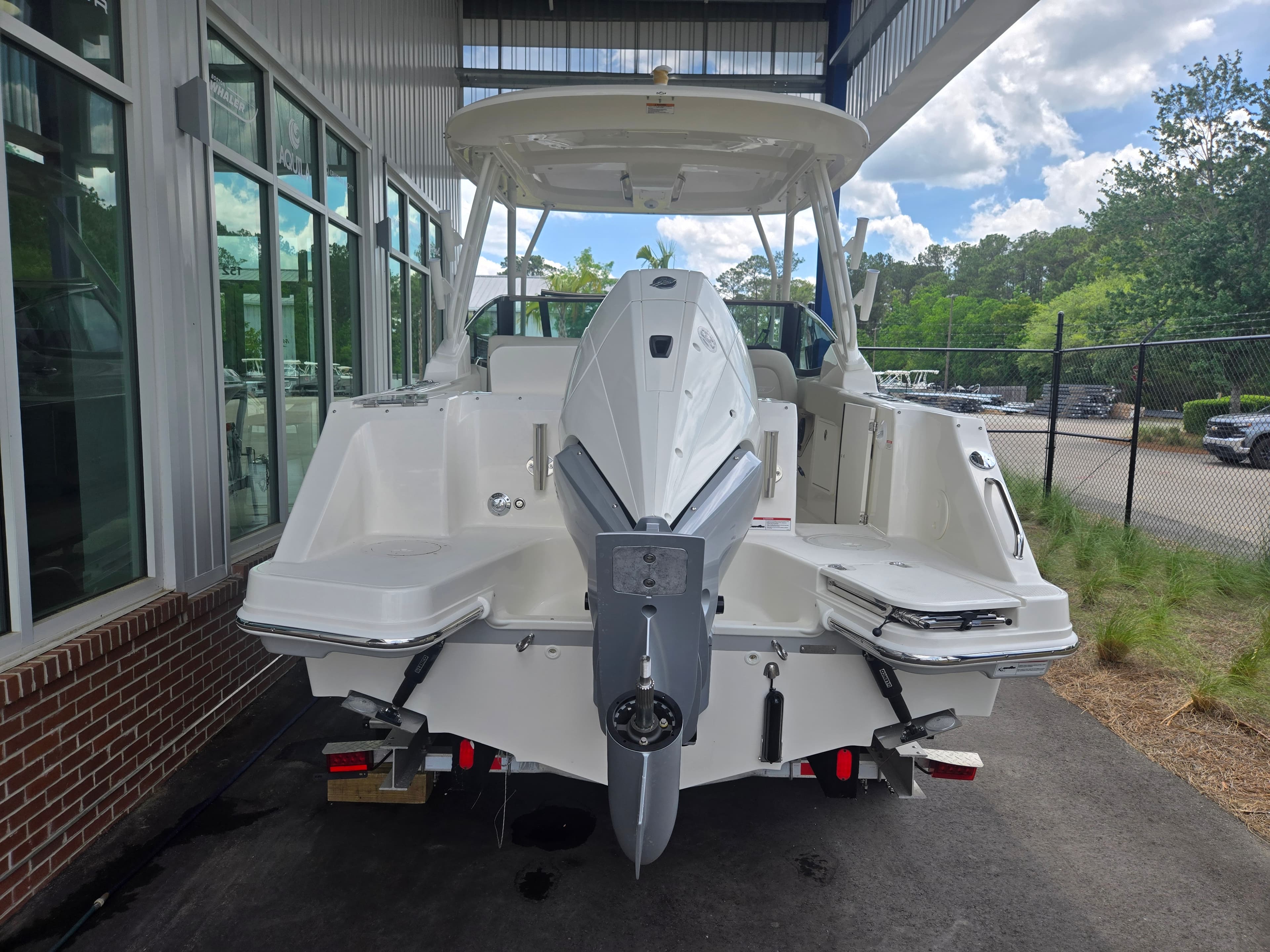 2026 Boston Whaler 240 Vantage for Sale in Charleston, SC Dual Console 2