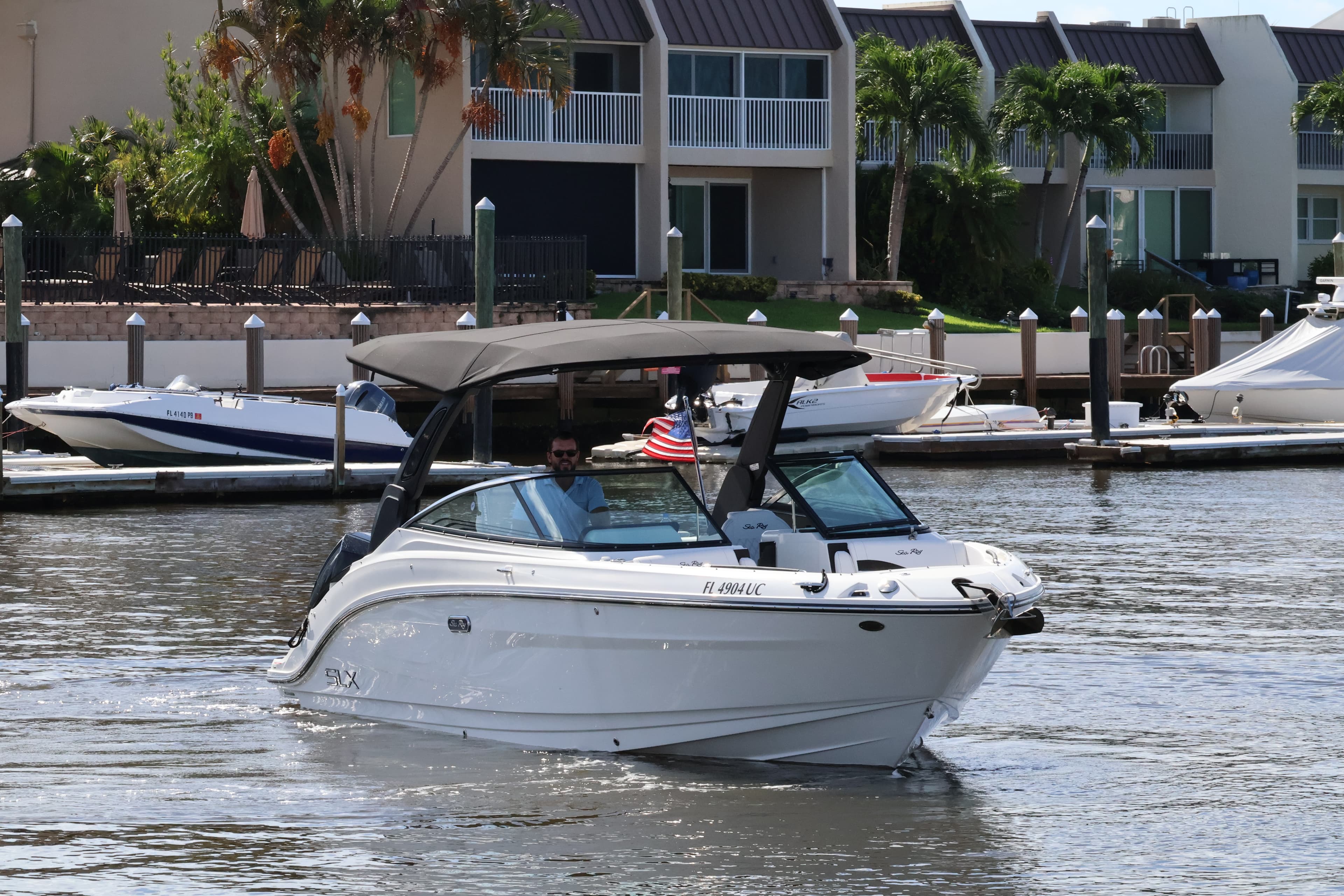 2026 Sea Ray SLX 260 Outboard for Sale in Naples, Florida Bowrider 2