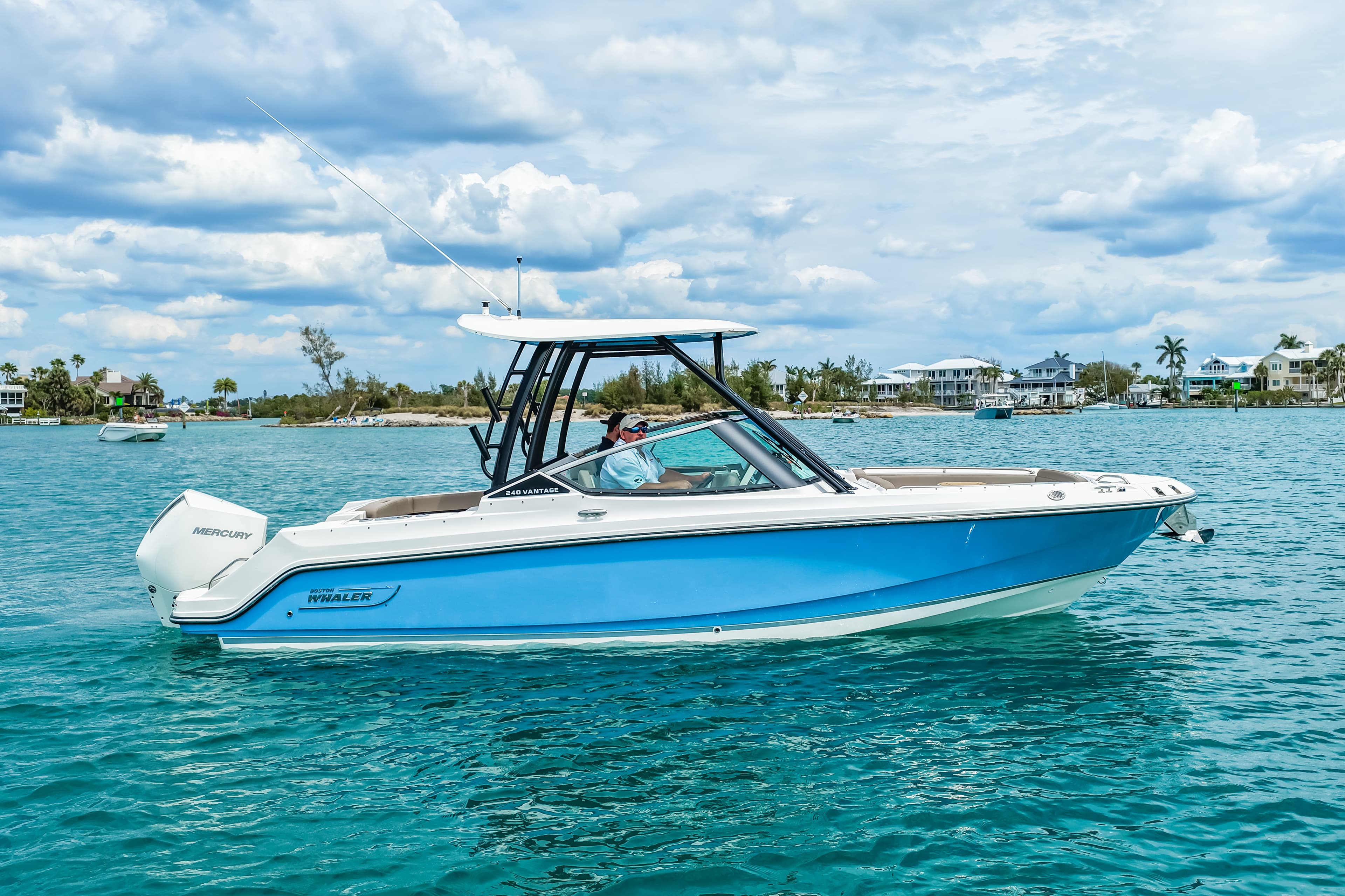 2026 Boston Whaler 240 Vantage zum Verkauf in Venice, Florida Dual Console 2