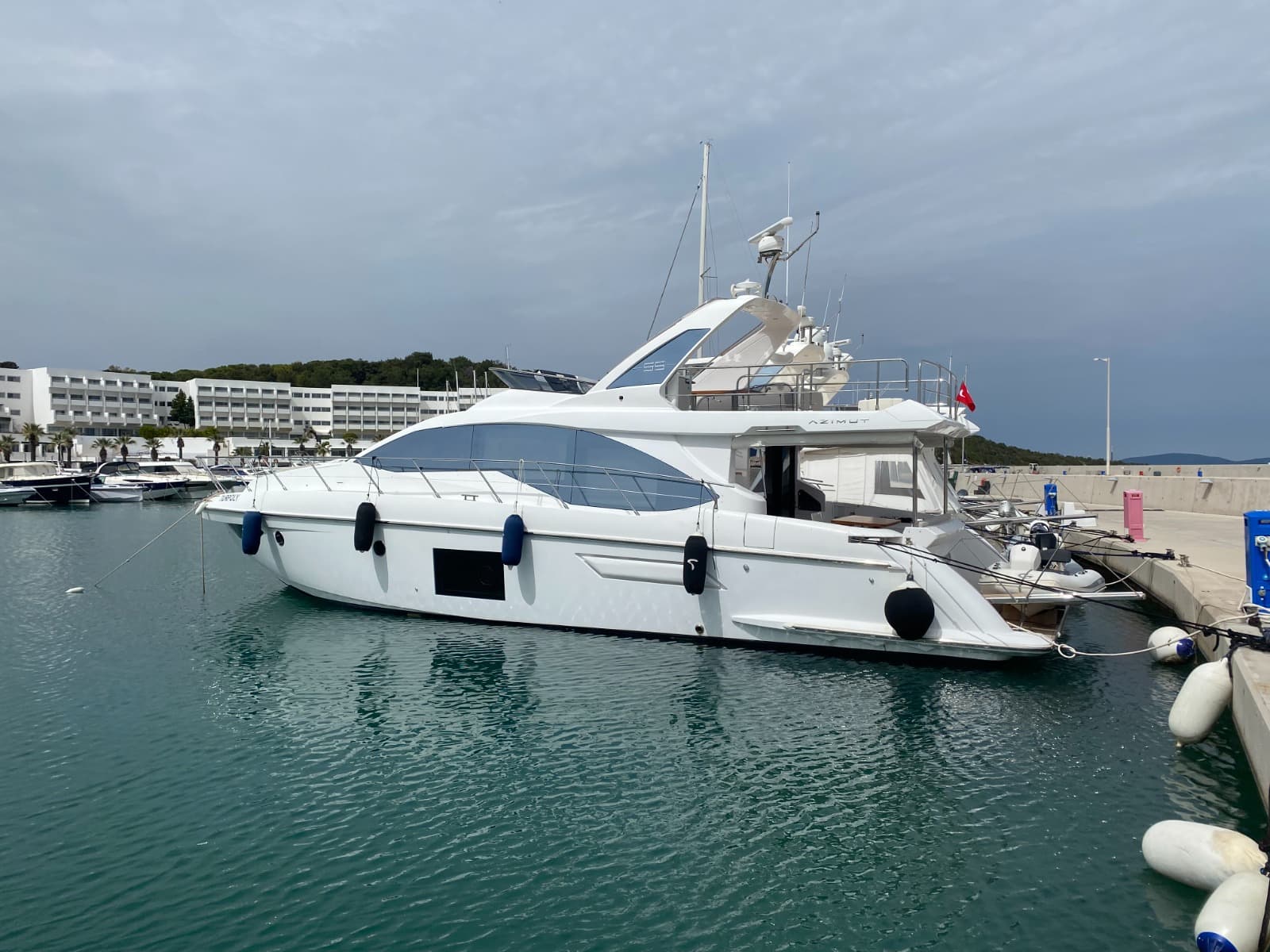 2020 Azimut 55 Flybridge zum Verkauf in İzmir, TR Flybridge 5