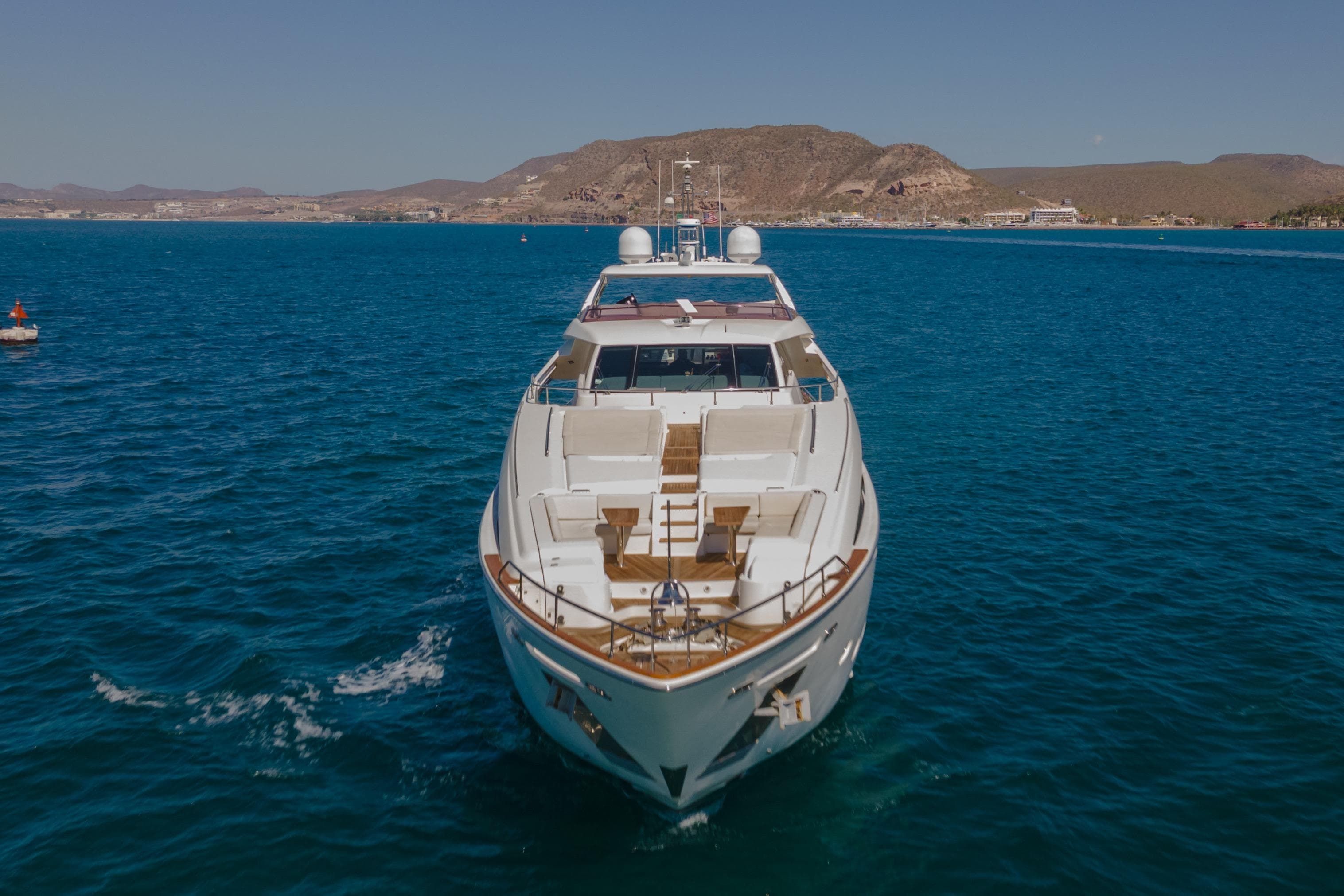 2012 Ferretti Yachts Custom Line 100 for Sale in La Paz, MX Flybridge 3