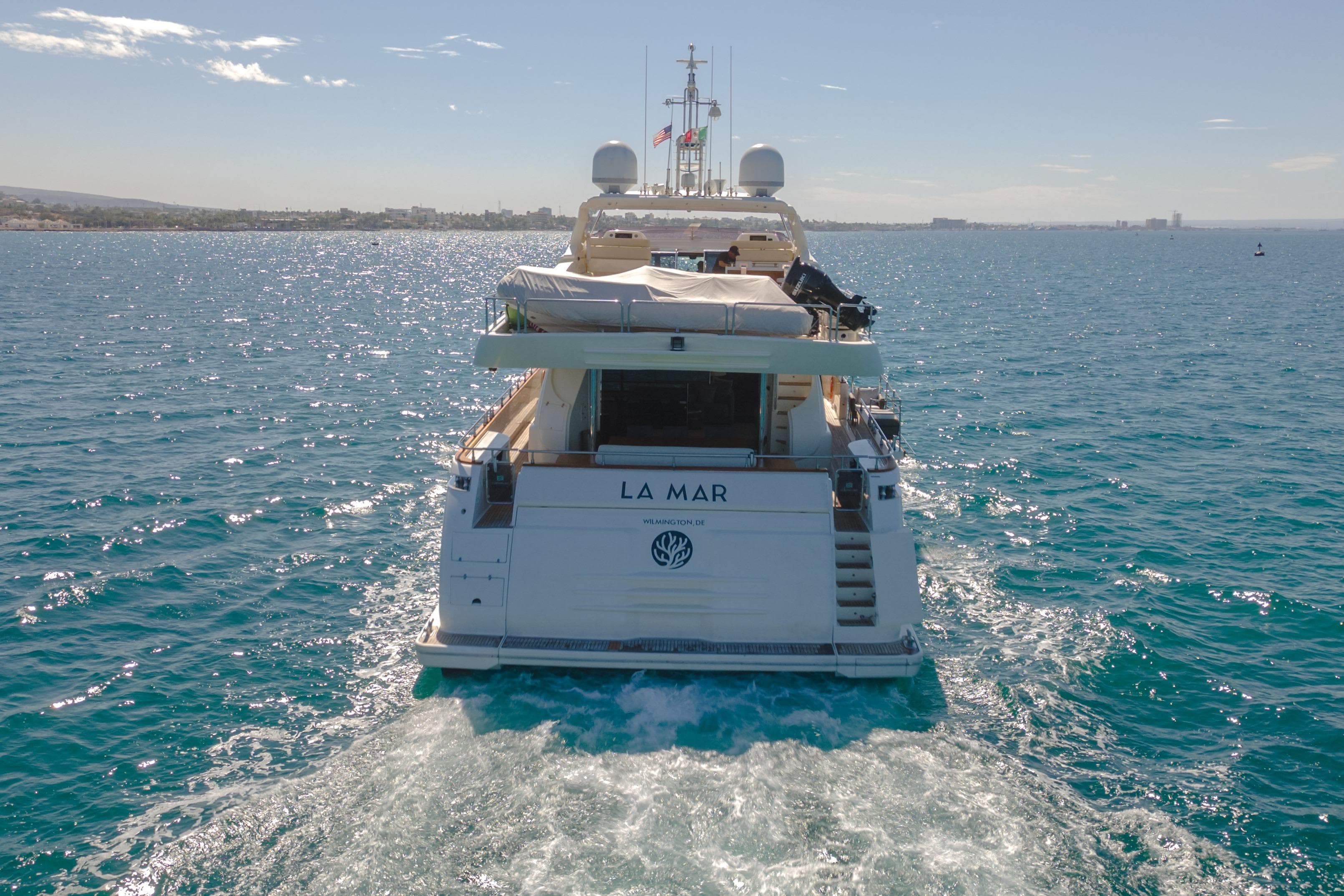 2012 Ferretti Yachts Custom Line 100 for Sale in La Paz, MX Flybridge 4