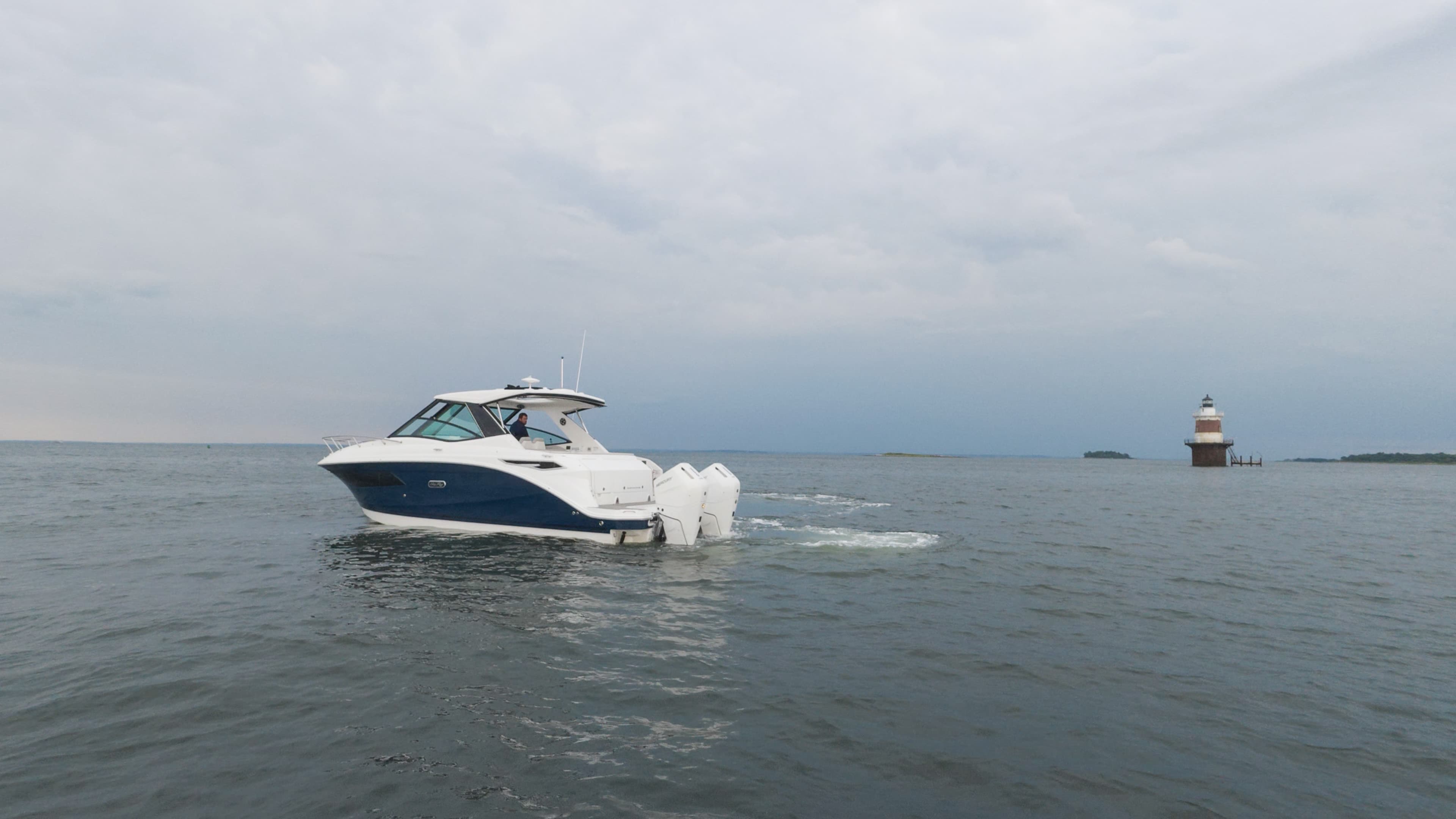 2026 Sea Ray Sundancer 320 Outboard for Sale in Norwalk, Connecticut Express Cruiser 4