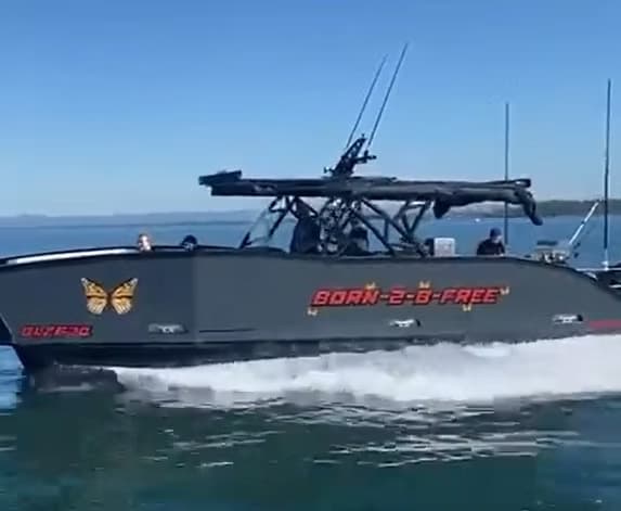 2026 Finish Line Boats 36 Sports Cat for Sale in Ho Chi Minh City, VN Power Catamarans 3