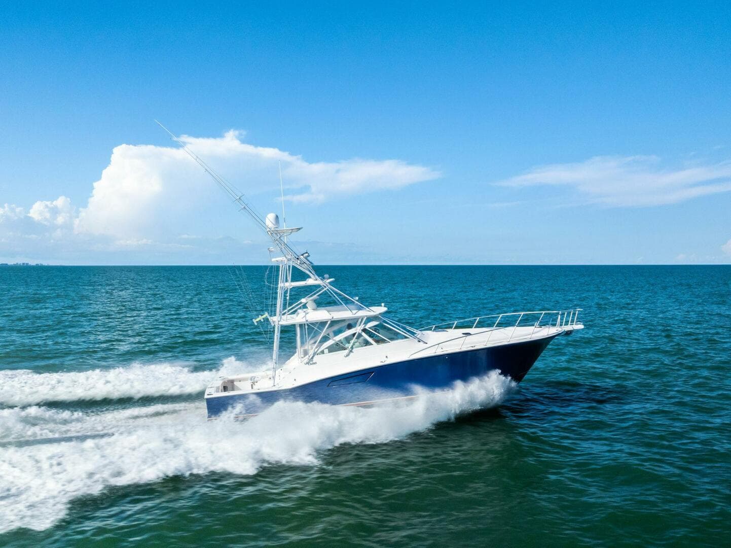 2006 CABO 45 Express for Sale in Stuart, Florida Express Cruiser