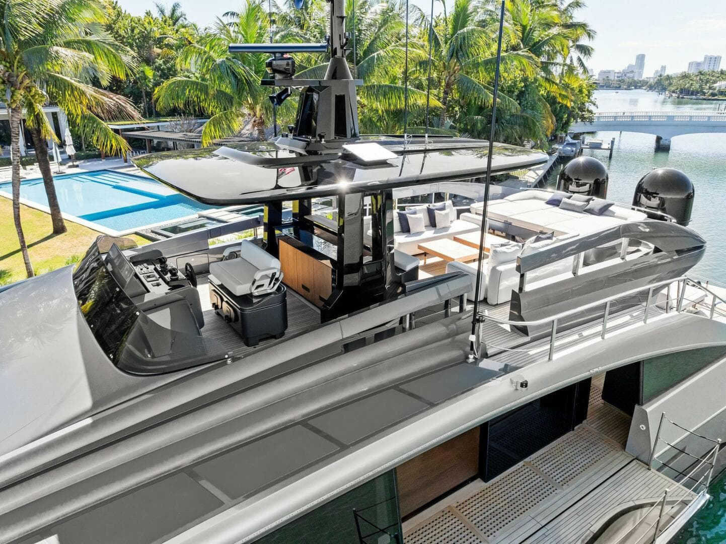 2023 Pershing GTX116 zum Verkauf in Miami, Florida Flybridge 5