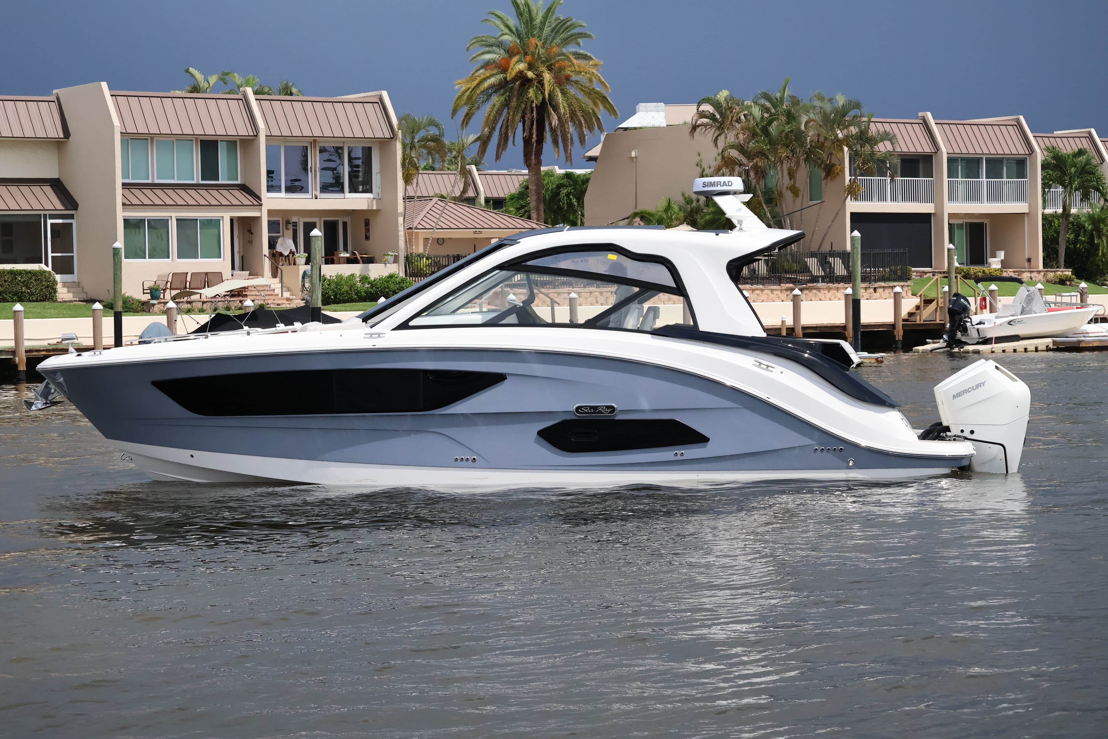 2026 Sea Ray Sundancer 370 Outboard for Sale in Naples, Florida Bowrider 5