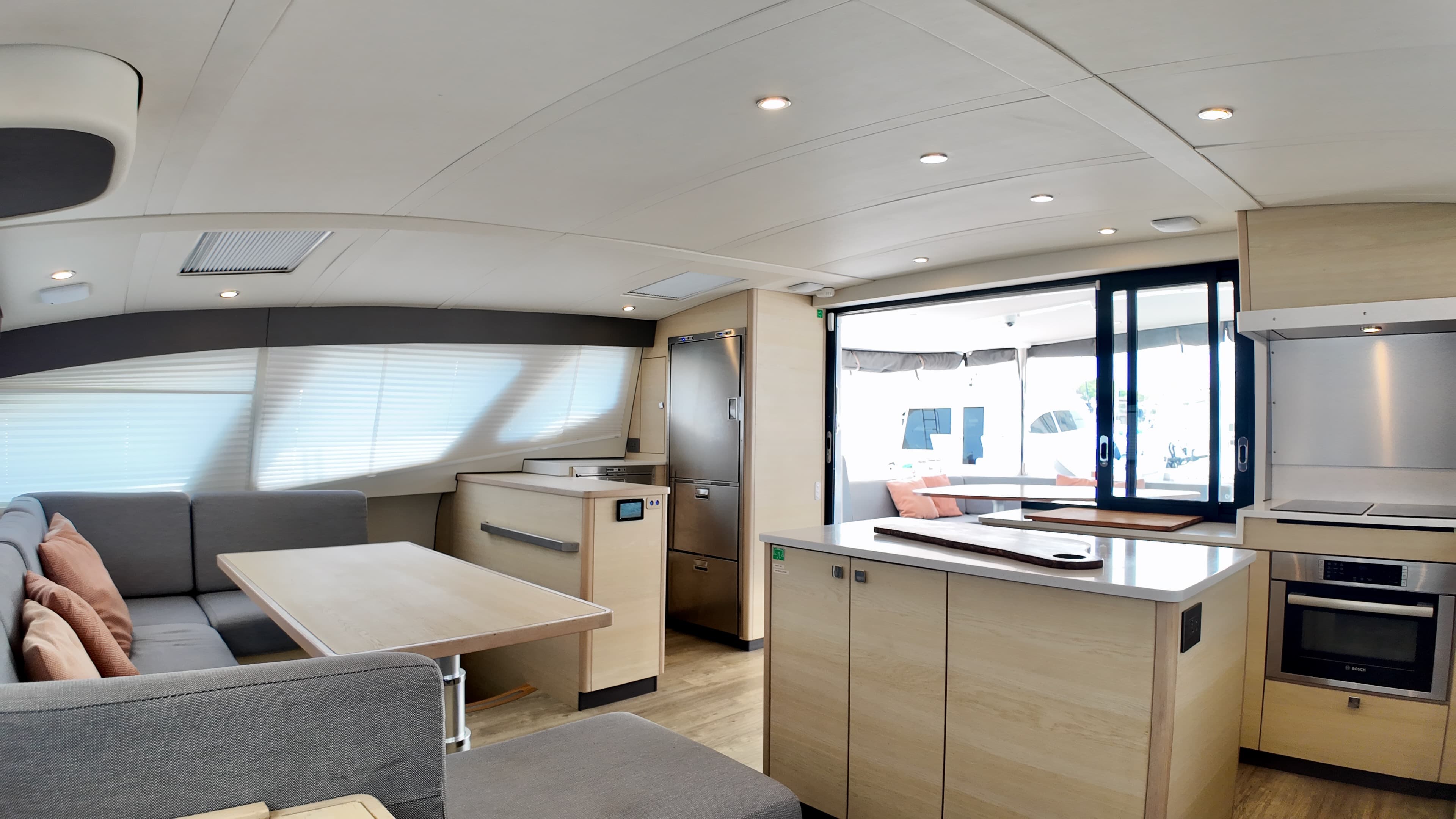 2023 Xquisite Yachts X5 Plus ausgestellt in Santa Marta, CO Multi-Hull 4