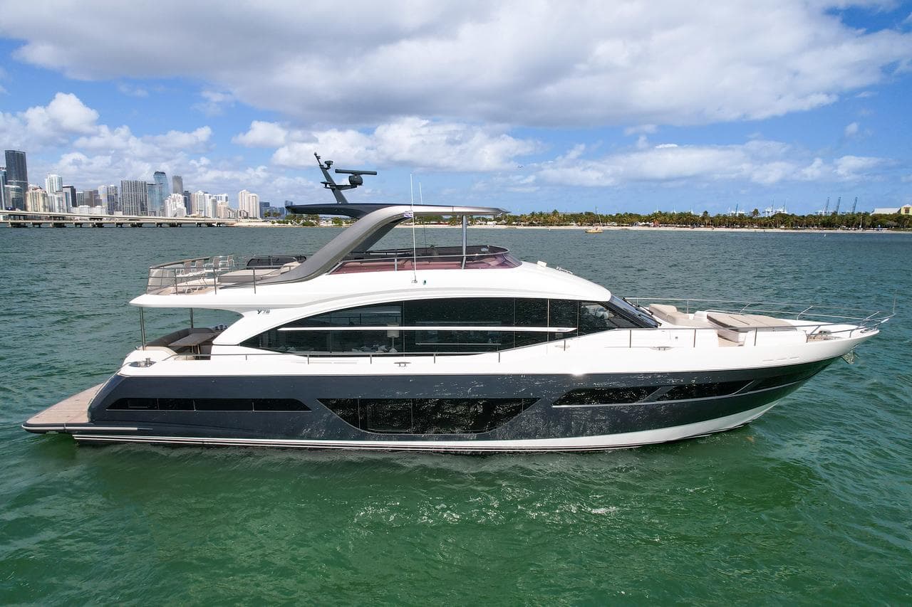 2021 Princess Yachts Y78 in vendita a Miami, Florida Motor Yacht 4