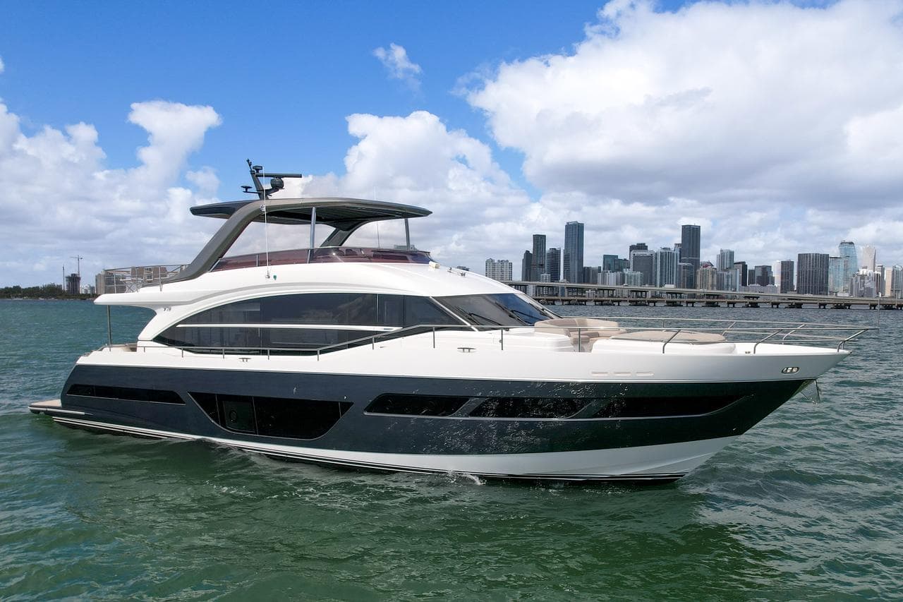 2021 Princess Yachts Y78 in vendita a Miami, Florida Motor Yacht 5
