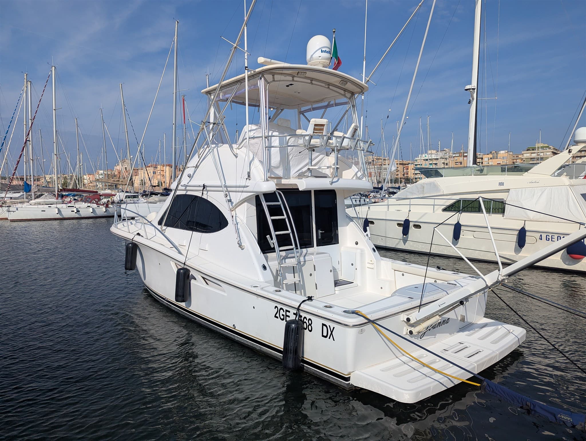 2005 Tiara Yachts 39 Convertible for Sale in Olbia, IT Flybridge 2
