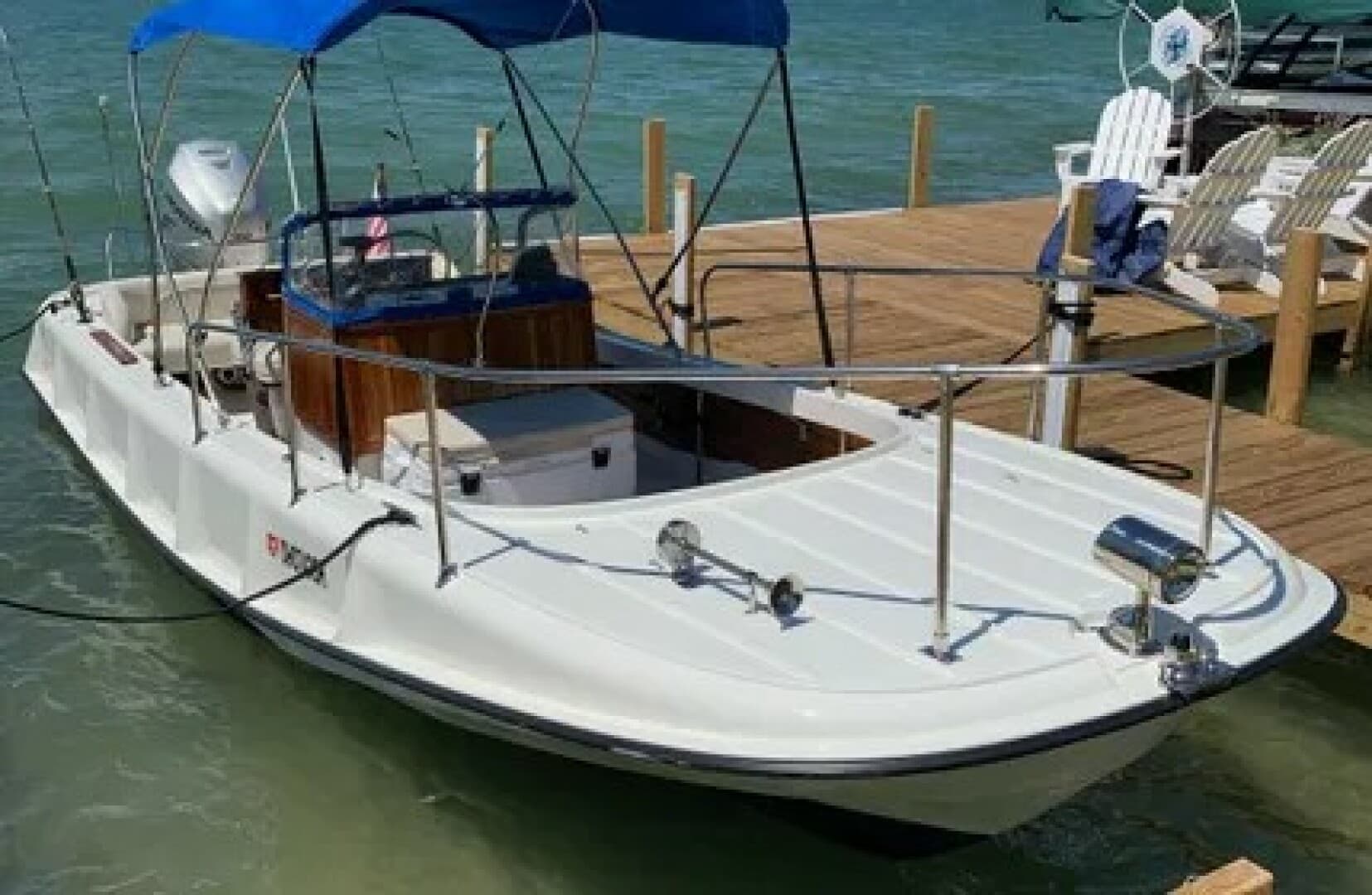 1972 Boston Whaler 21 Outrage Rib Side for Sale in Harbor Springs, Michigan Center Console
