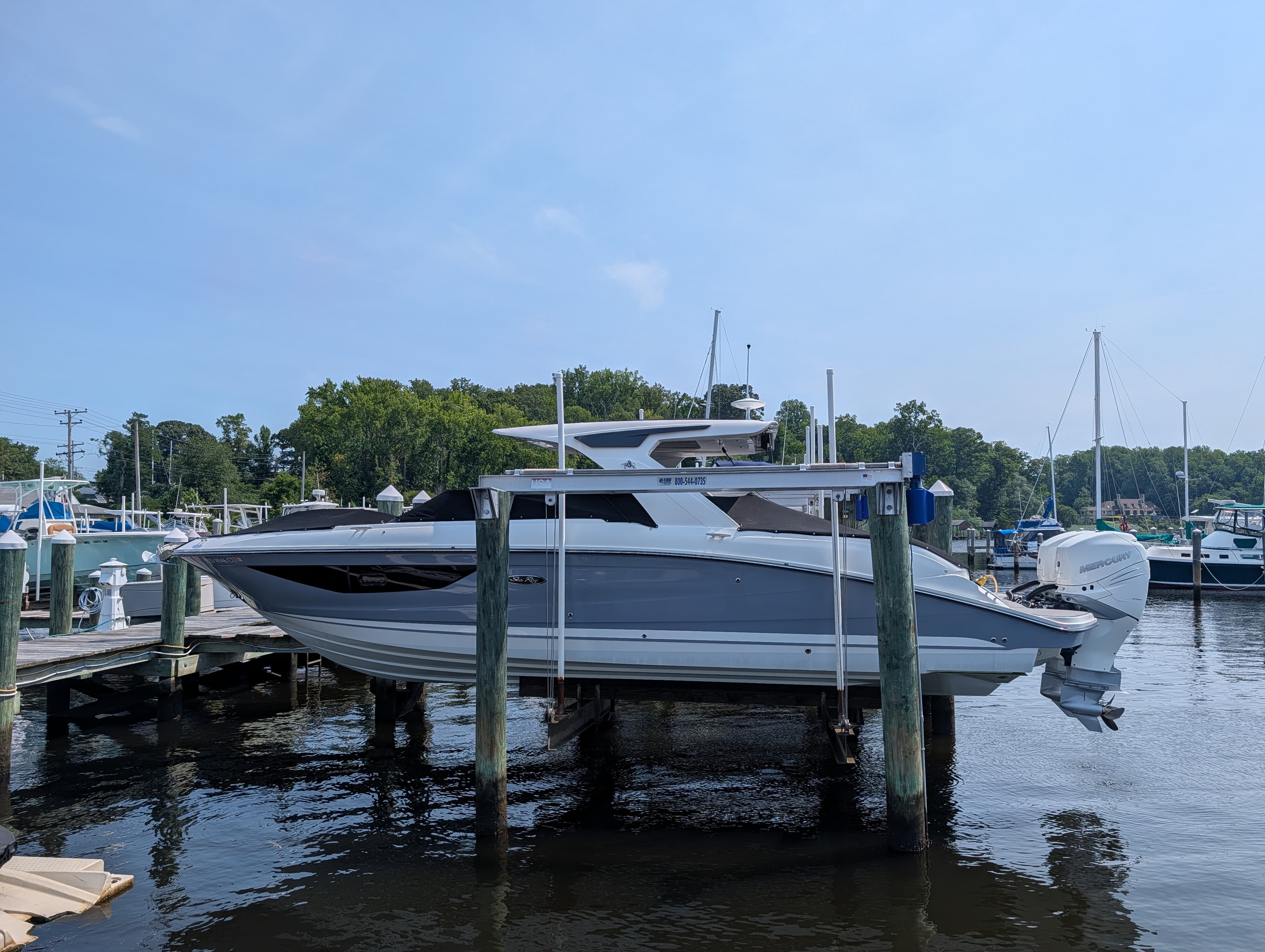 2023 Sea Ray SLX 350 Outboard for Sale in Grasonville, MD Bowrider