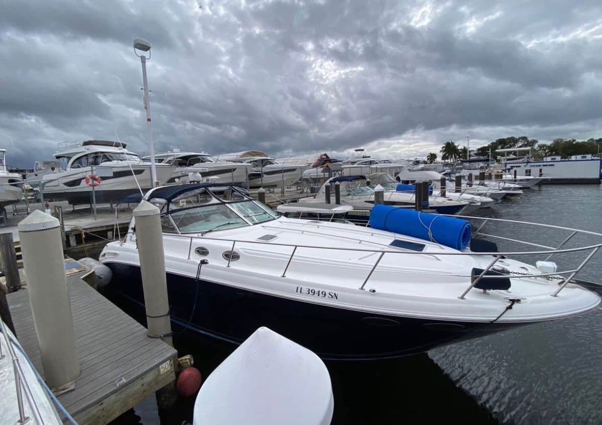 2004 Sea Ray 380 Sundancer for Sale in Davie, Florida Express Cruiser 3