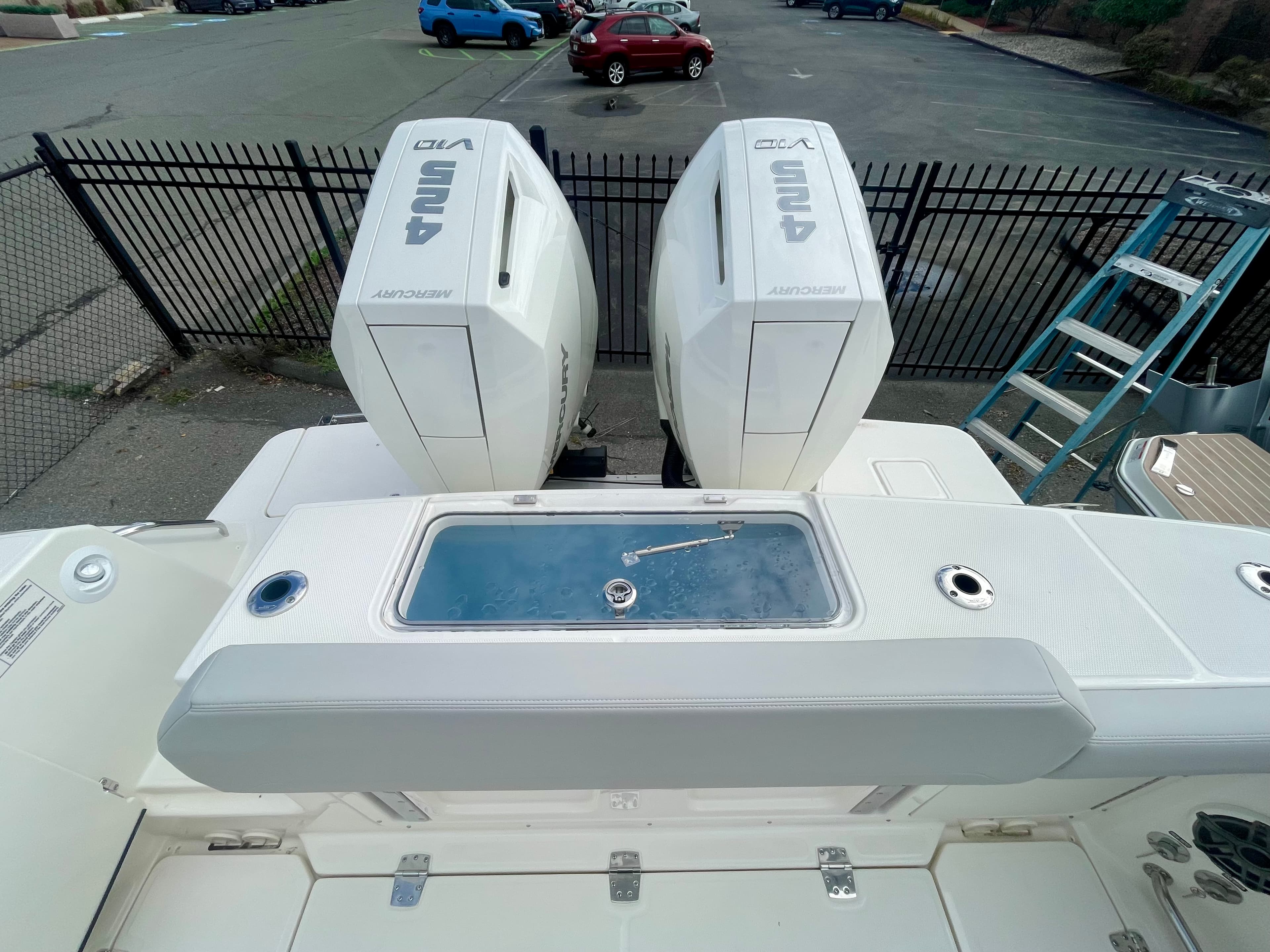 2027 Boston Whaler 330 Outrage for Sale in Danvers, Massachusetts Center Console 2