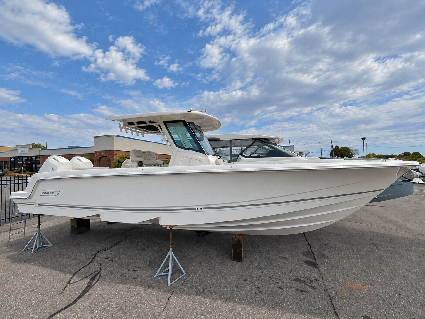 2027 Boston Whaler 330 Outrage for Sale in Danvers, Massachusetts Center Console