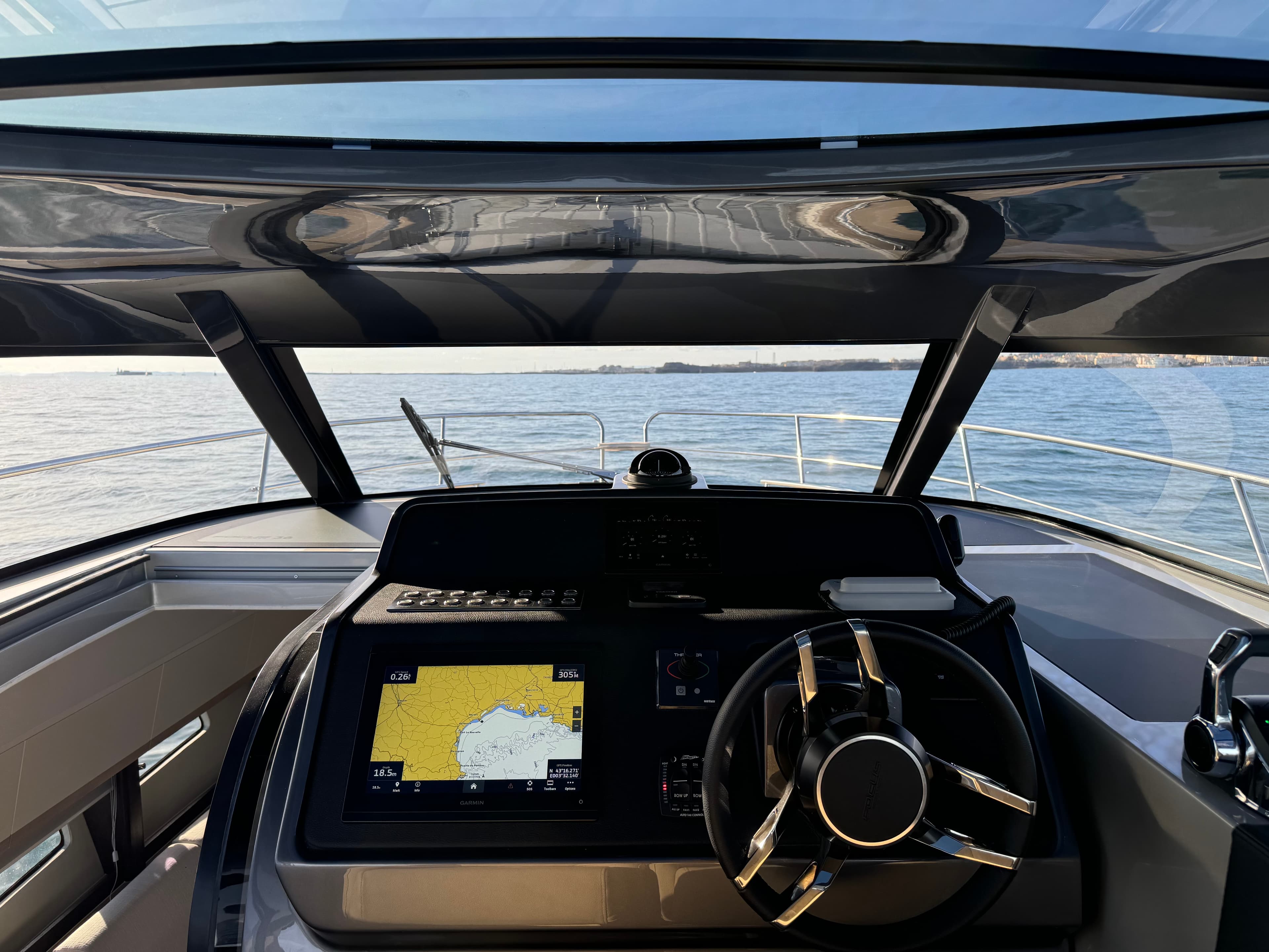 2025 Focus Motor Yachts Power 36 for Sale in Agde, FR Sport Cruiser 3
