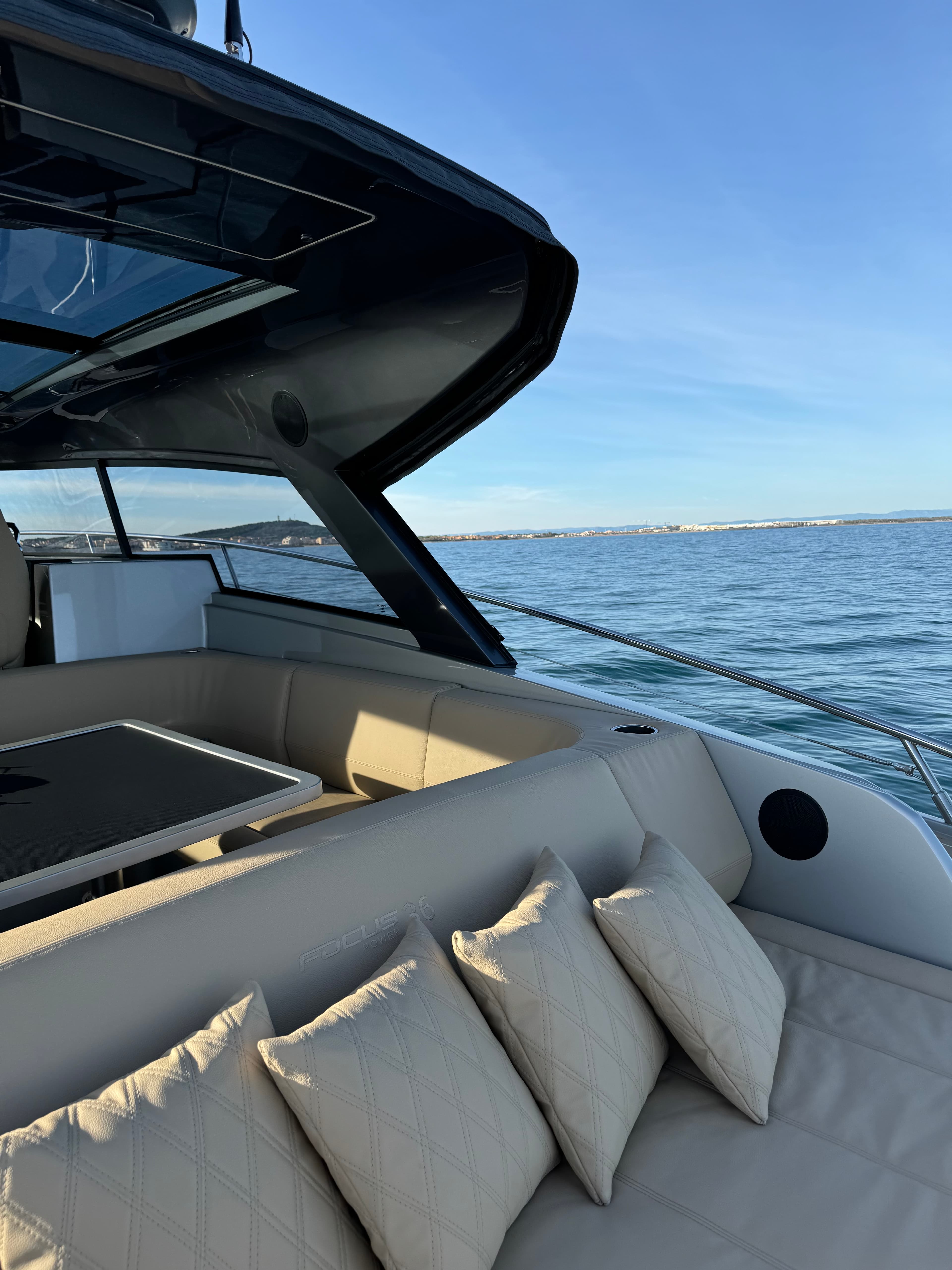 2025 Focus Motor Yachts Power 36 for Sale in Agde, FR Sport Cruiser 5
